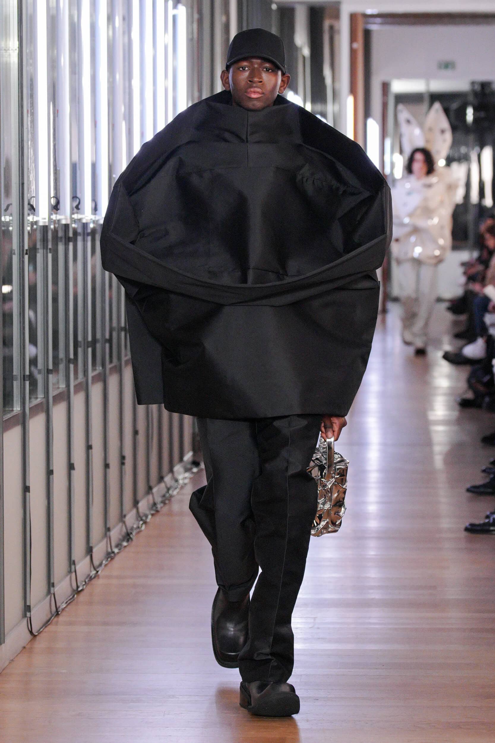 Institut Francais De La Mode Master Of Arts  Fall 2024 Fashion Show