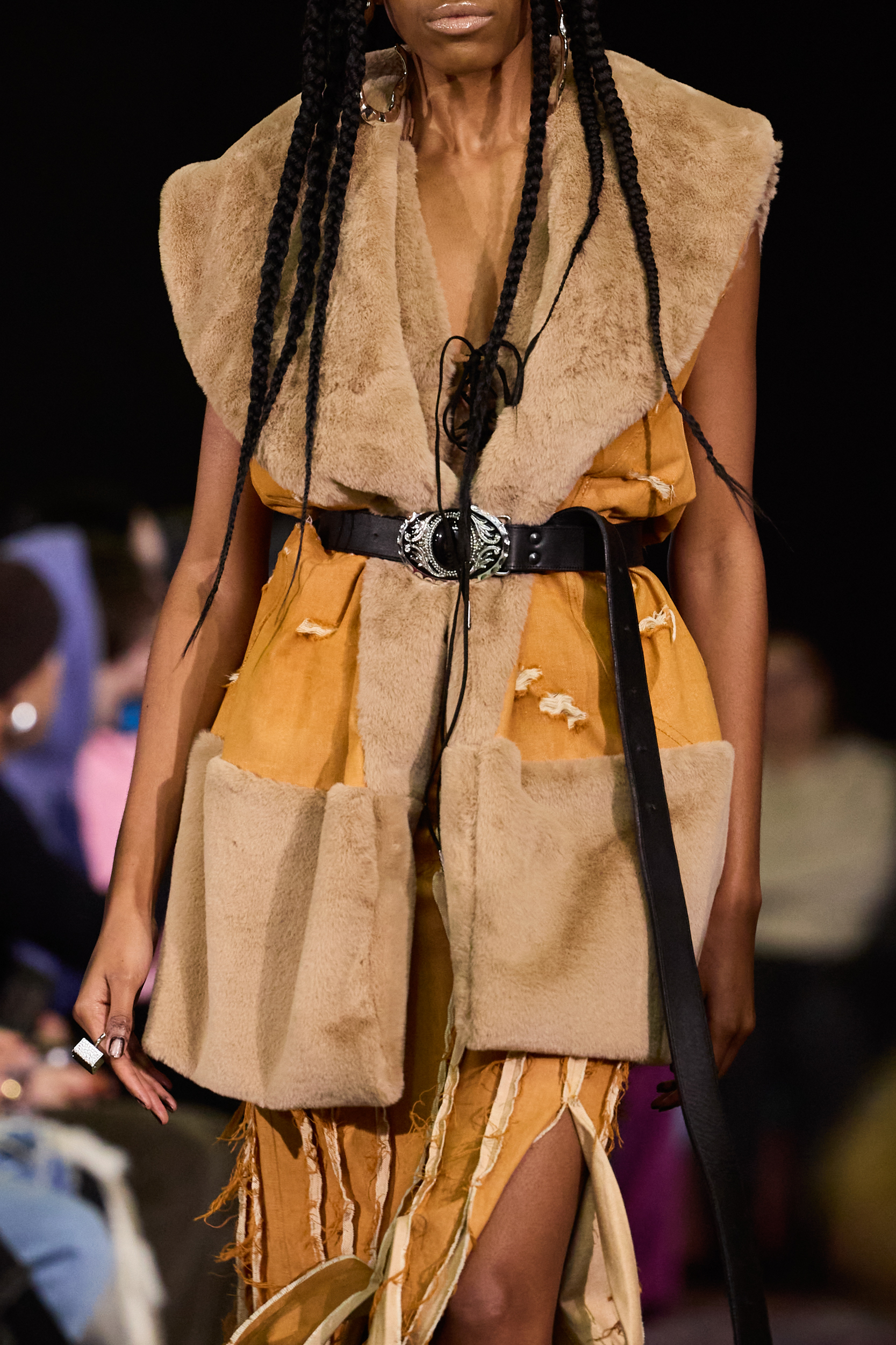 Laruicci  Fall 2024 Fashion Show Details