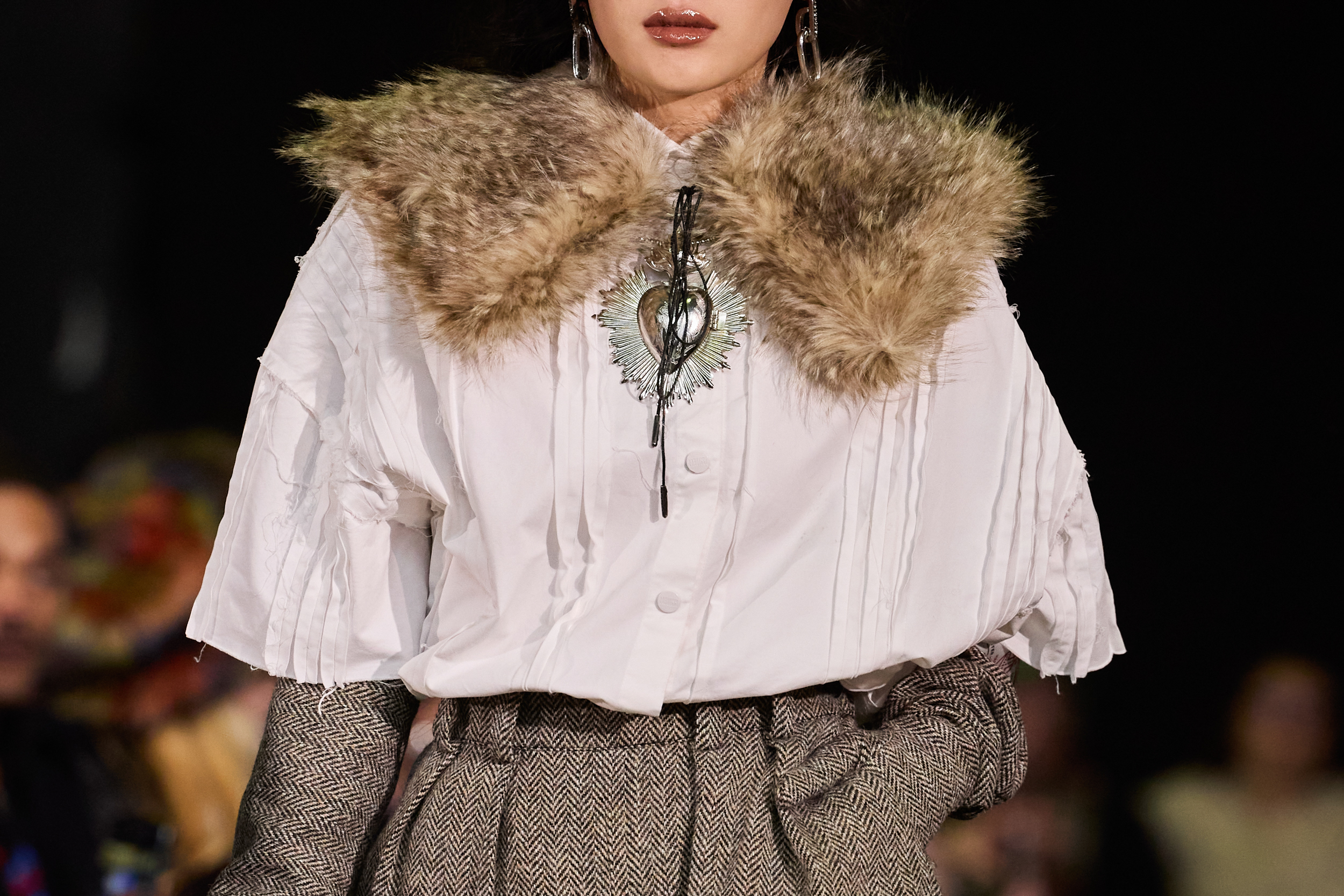 Laruicci  Fall 2024 Fashion Show Details