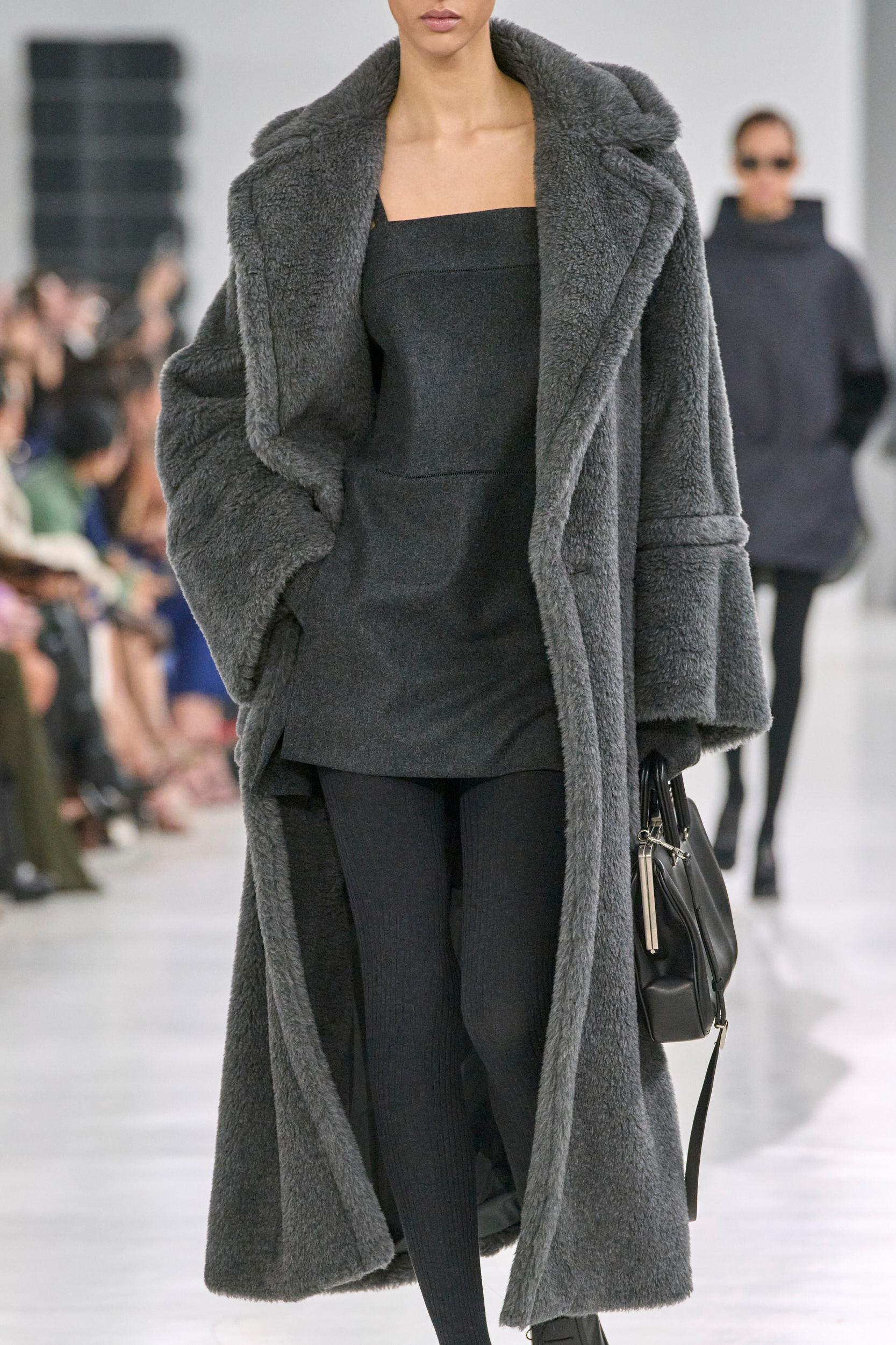 Max Mara  Fall 2024 Fashion Show Details