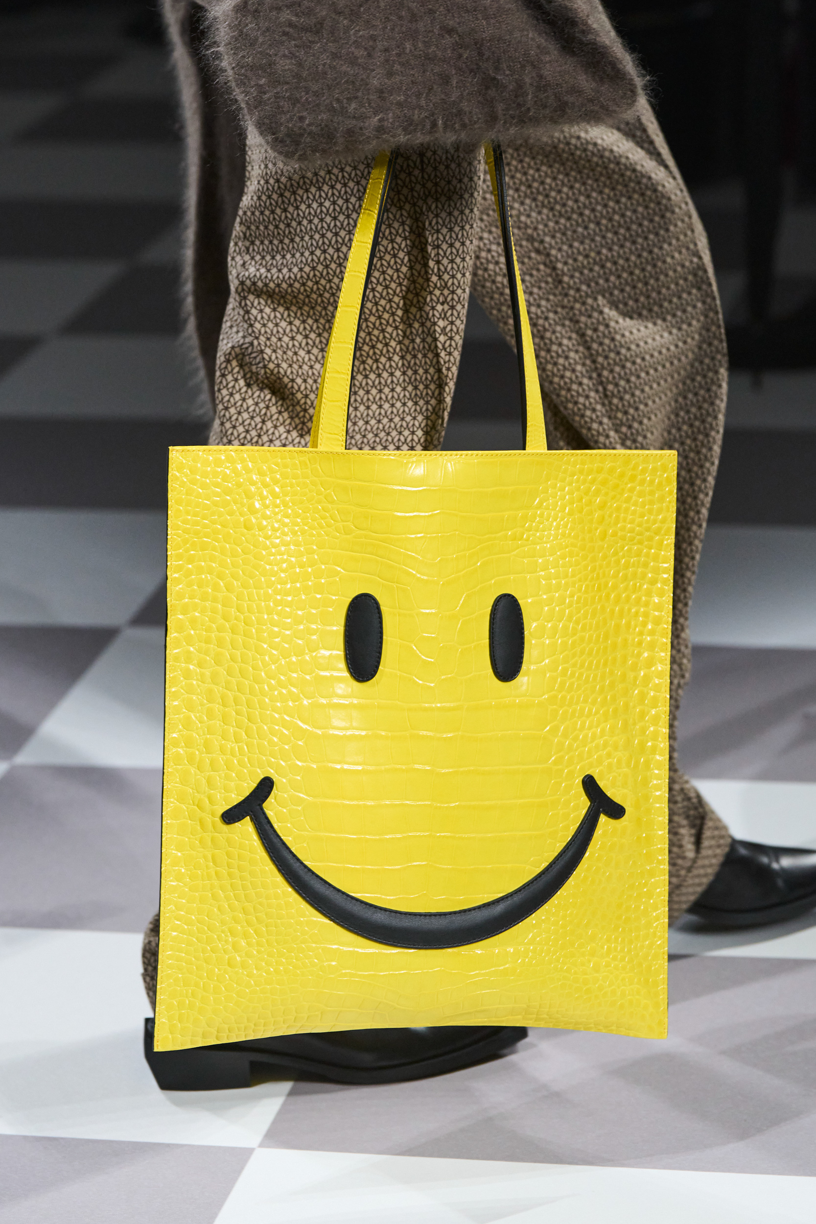 Moschino  Fall 2024 Fashion Show Details