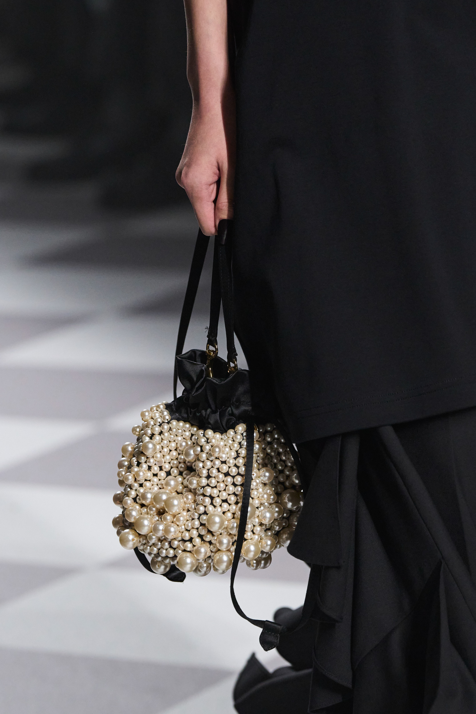 Moschino  Fall 2024 Fashion Show Details