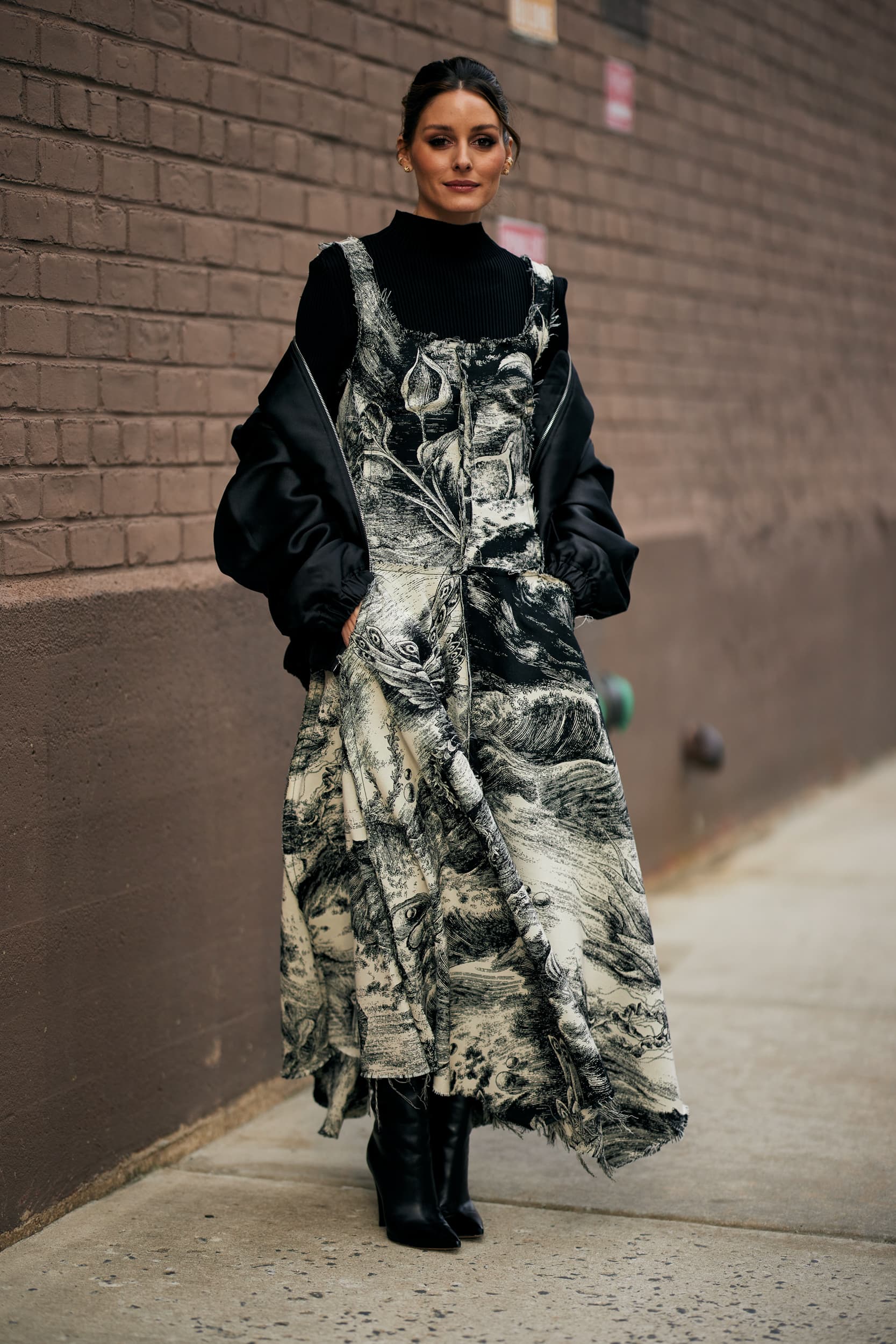 Best Street Style Photos Of New York Fashion Week Fall 2024 Shows The 