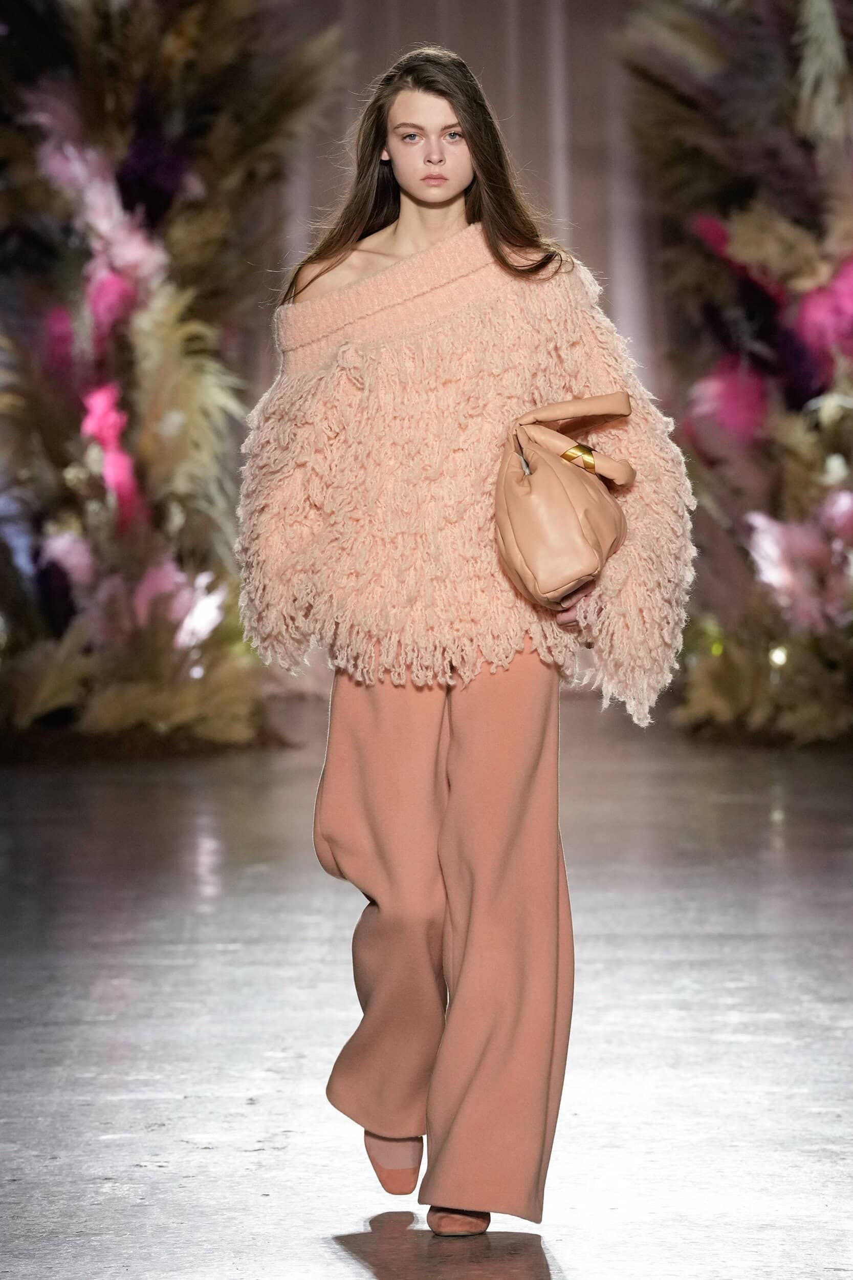Genny  Fall 2024 Fashion Show