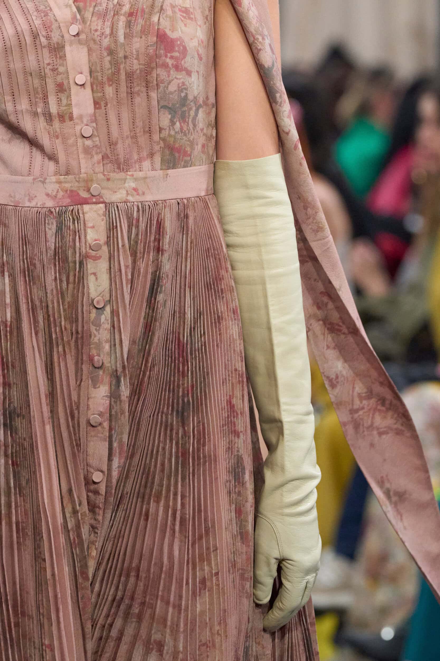 Sarawong  Fall 2024 Fashion Show Details