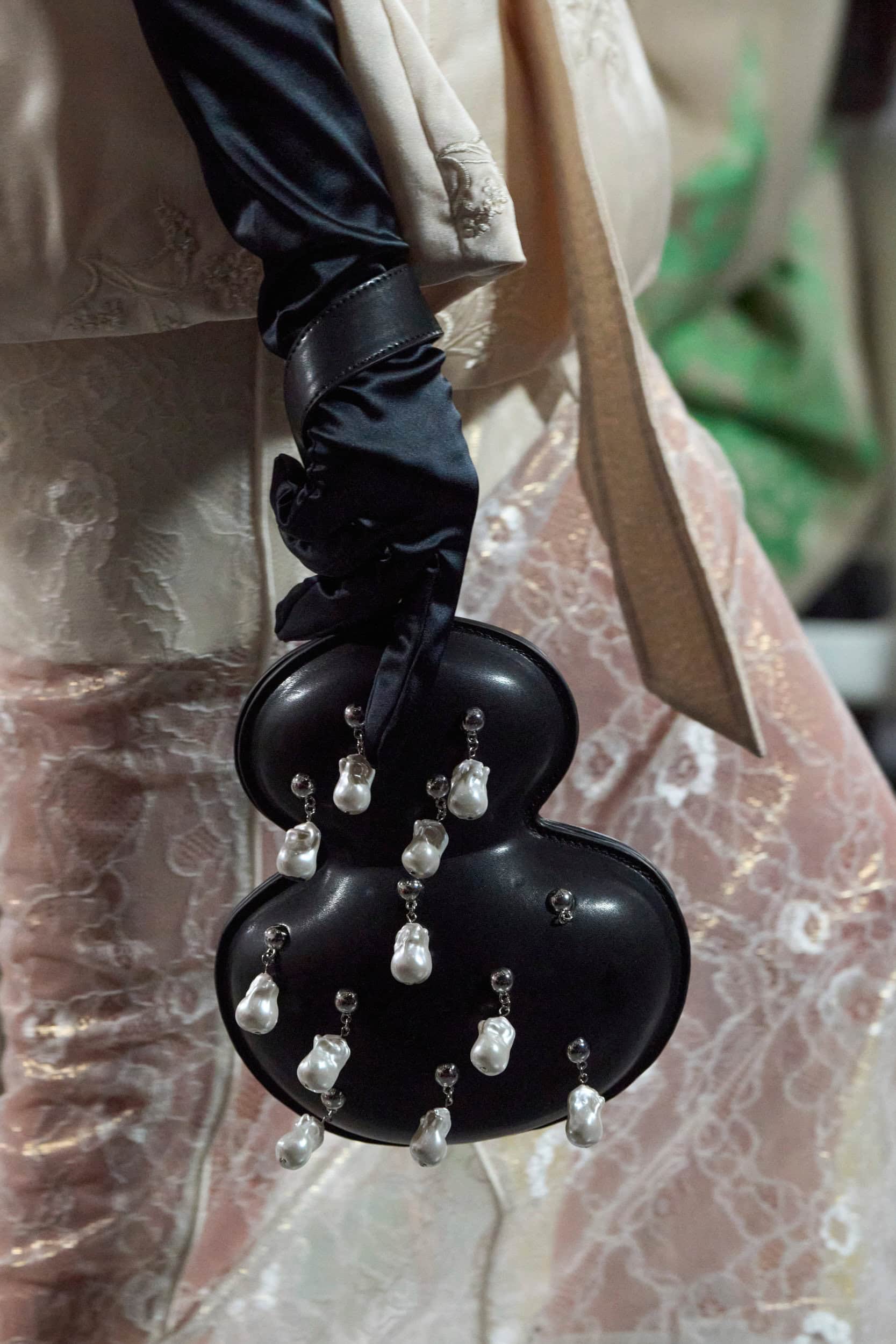 Sarawong  Fall 2024 Fashion Show Details