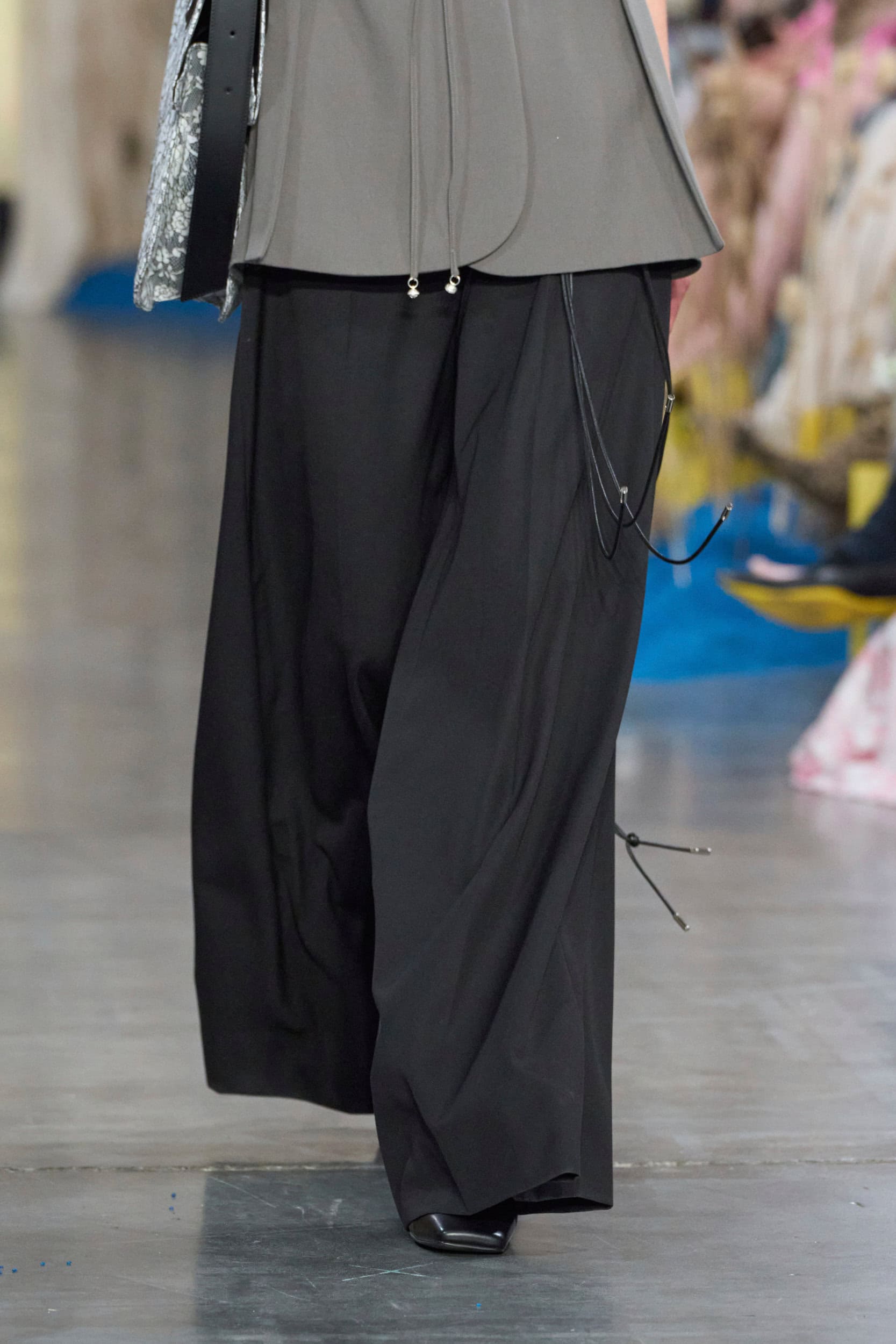 Sarawong  Fall 2024 Fashion Show Details