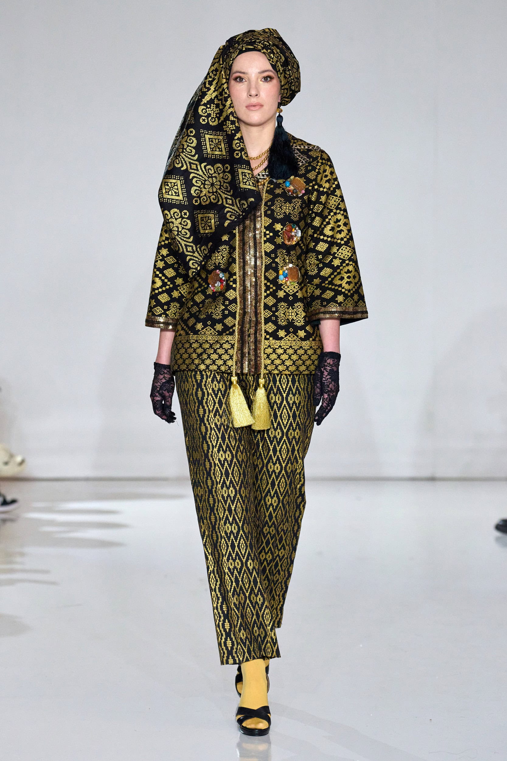 Shannelom Yuma  Fall 2024 Fashion Show