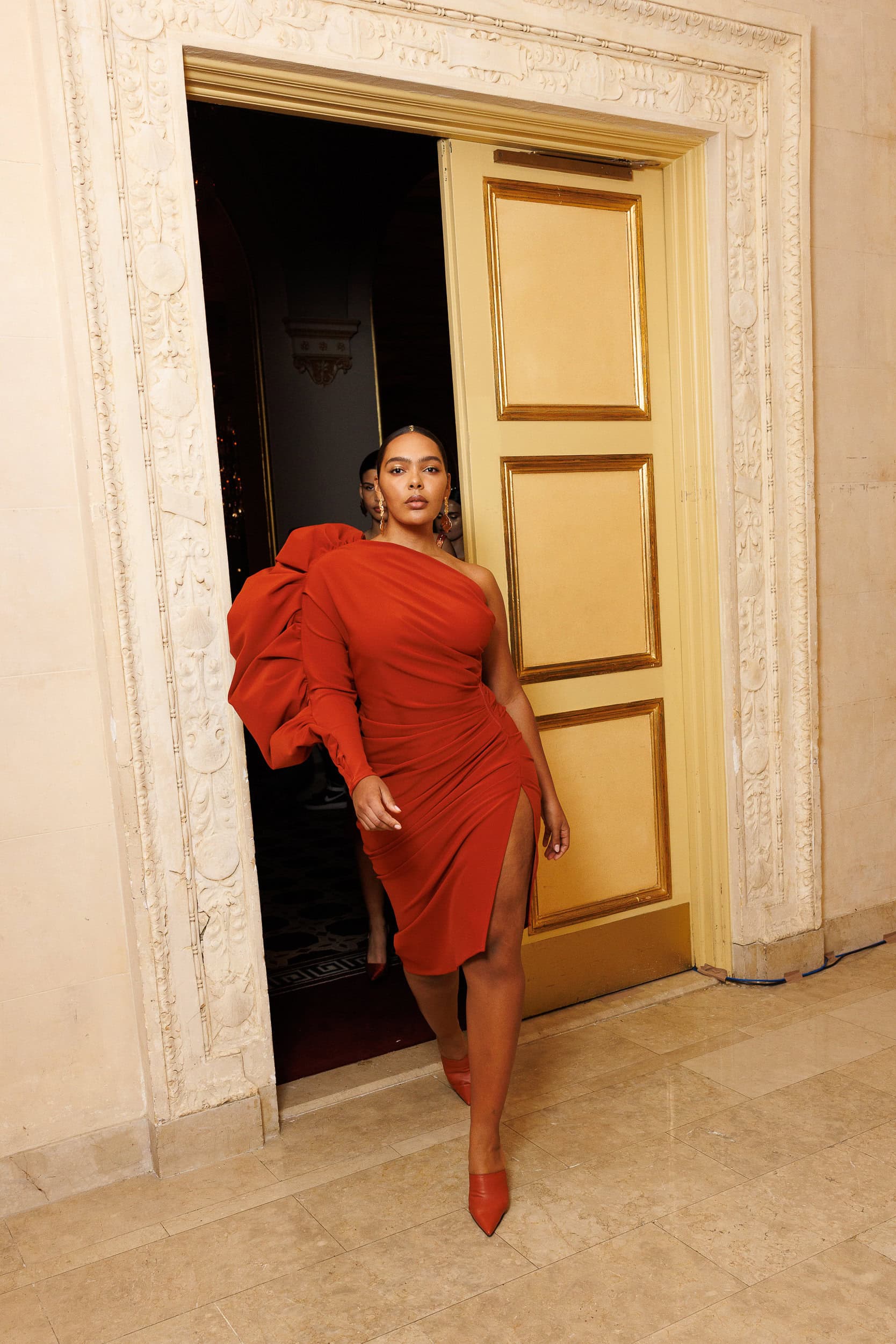 Christian Siriano  Fall 2024 Fashion Show Backstage
