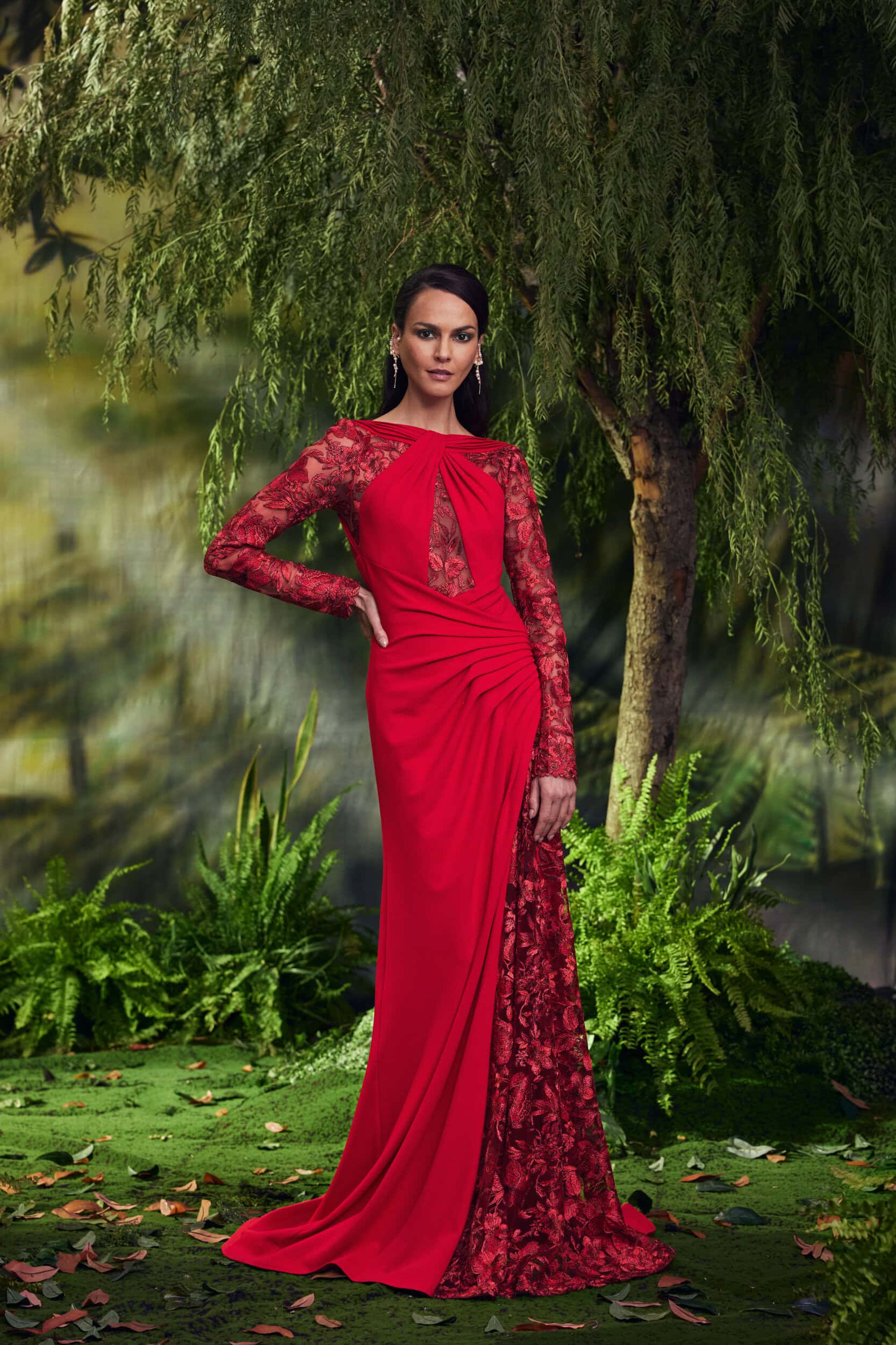 Tadashi Shoji  Fall 2024 Fashion Show