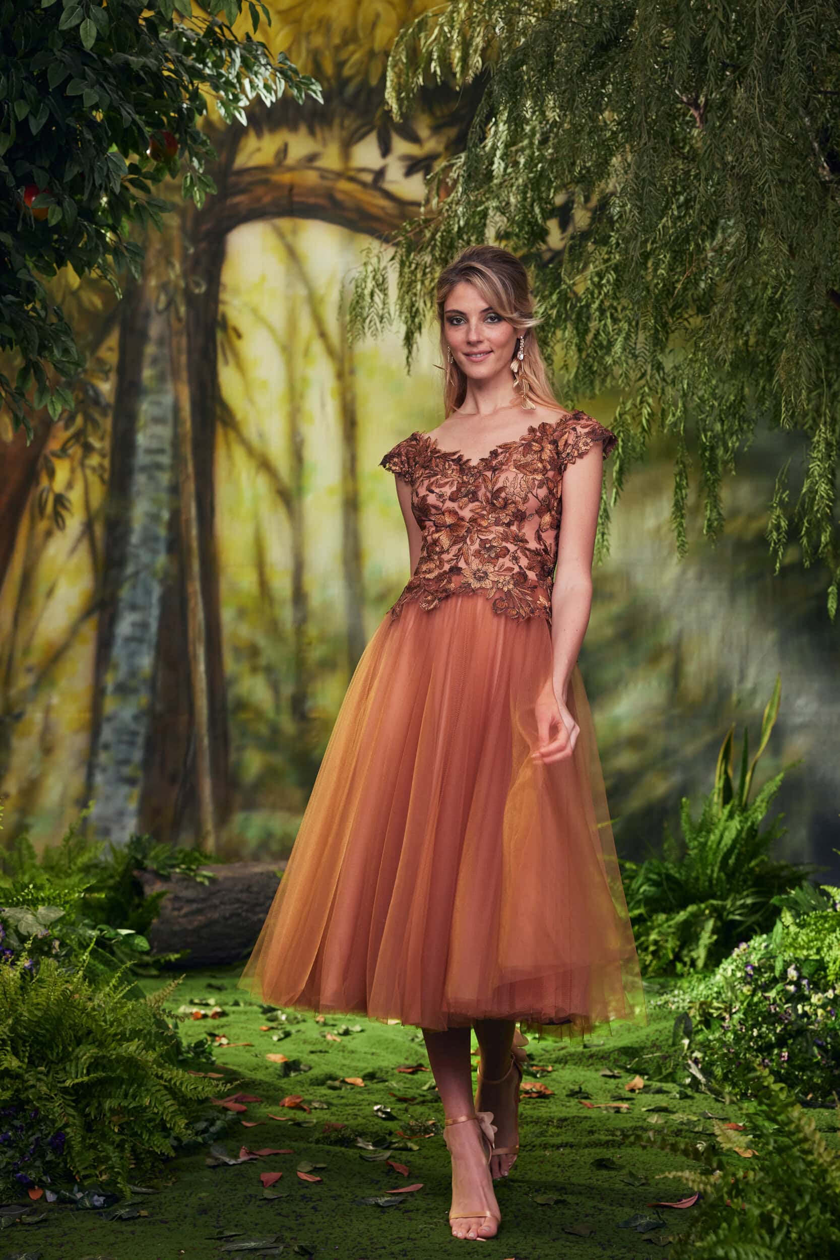 Tadashi Shoji  Fall 2024 Fashion Show