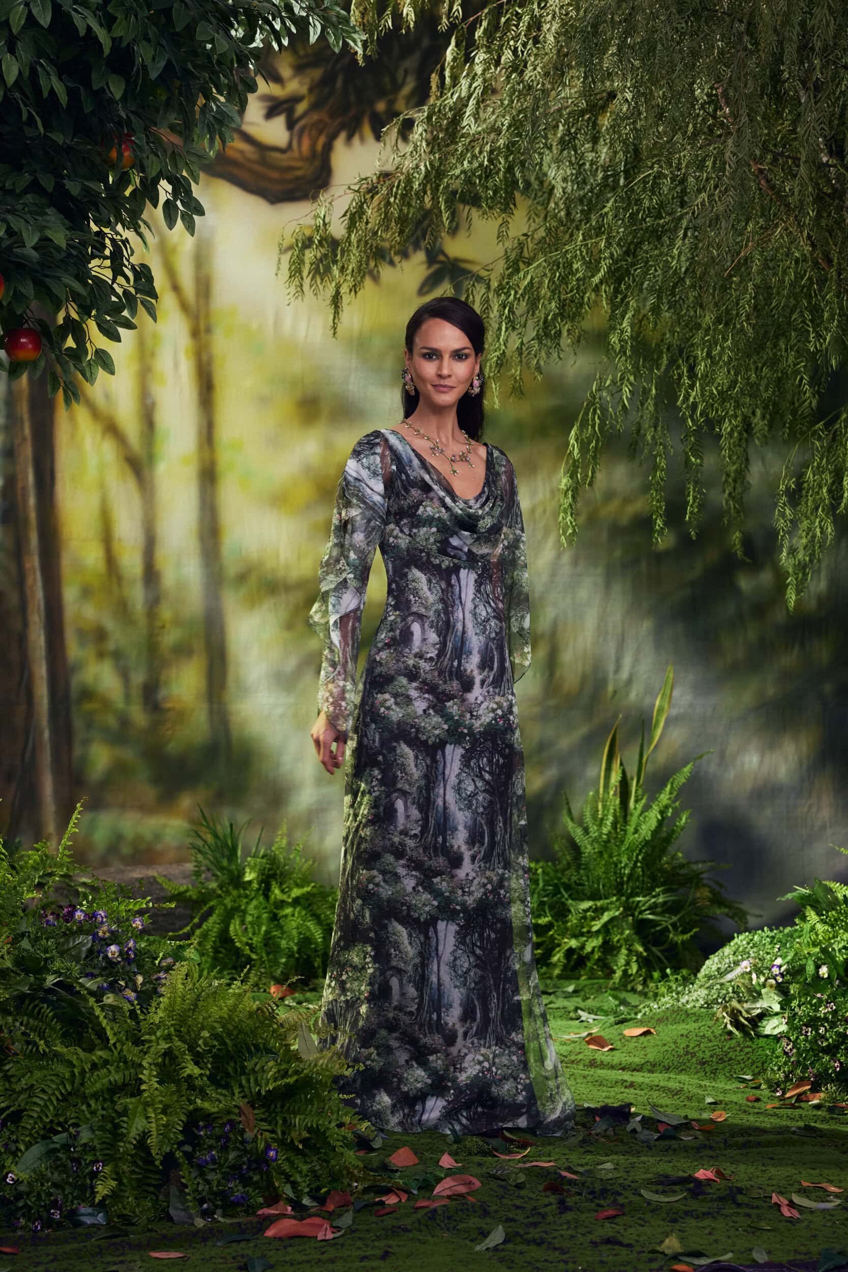 Tadashi Shoji  Fall 2024 Fashion Show