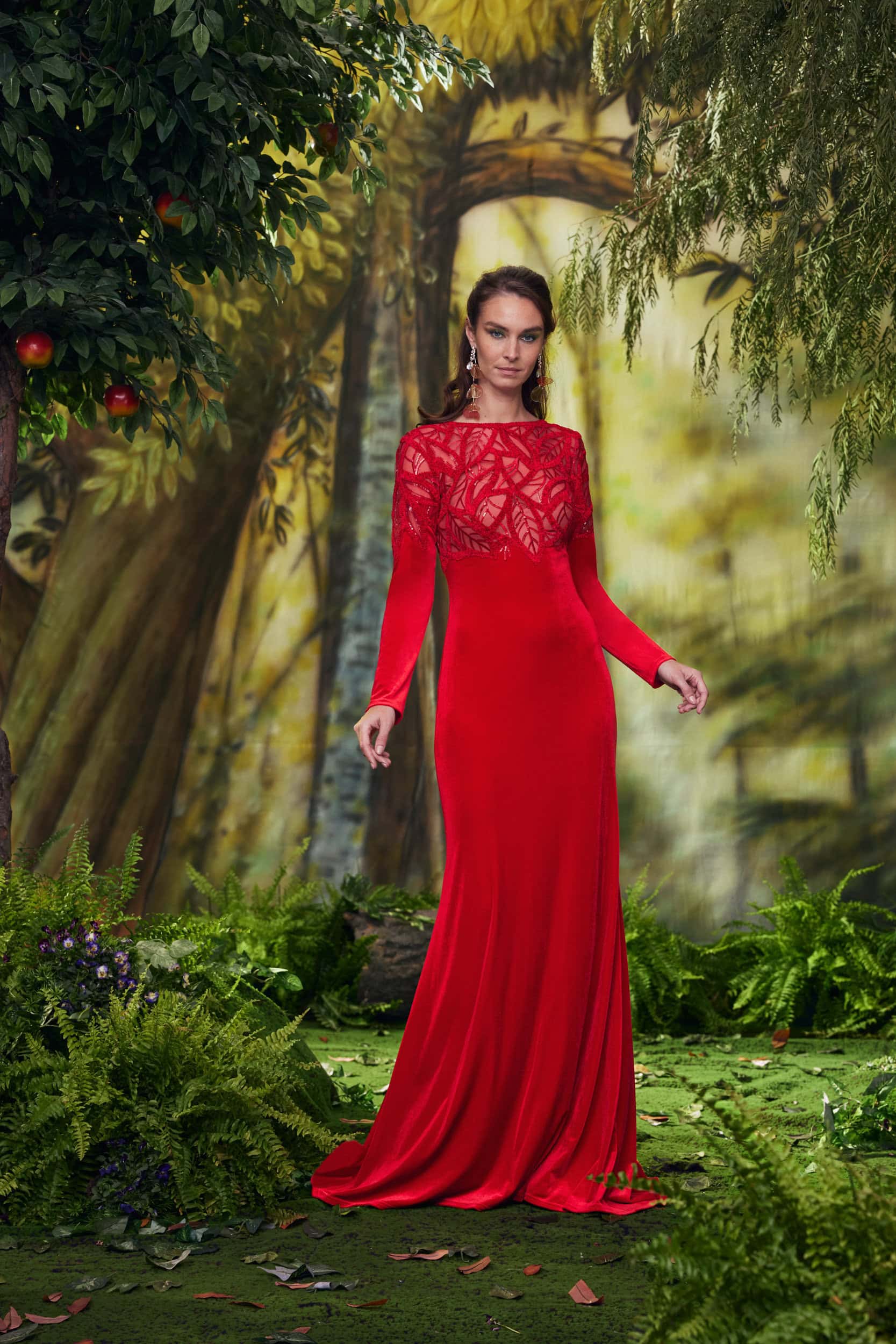 Tadashi Shoji  Fall 2024 Fashion Show