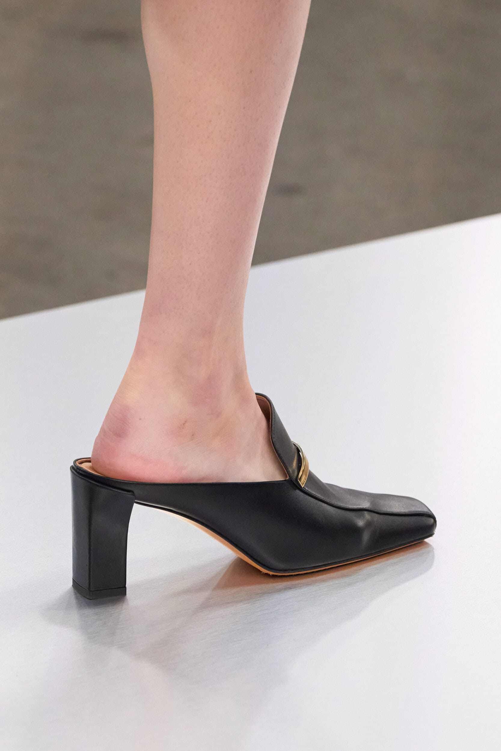 Tod S  Fall 2024 Fashion Show Details