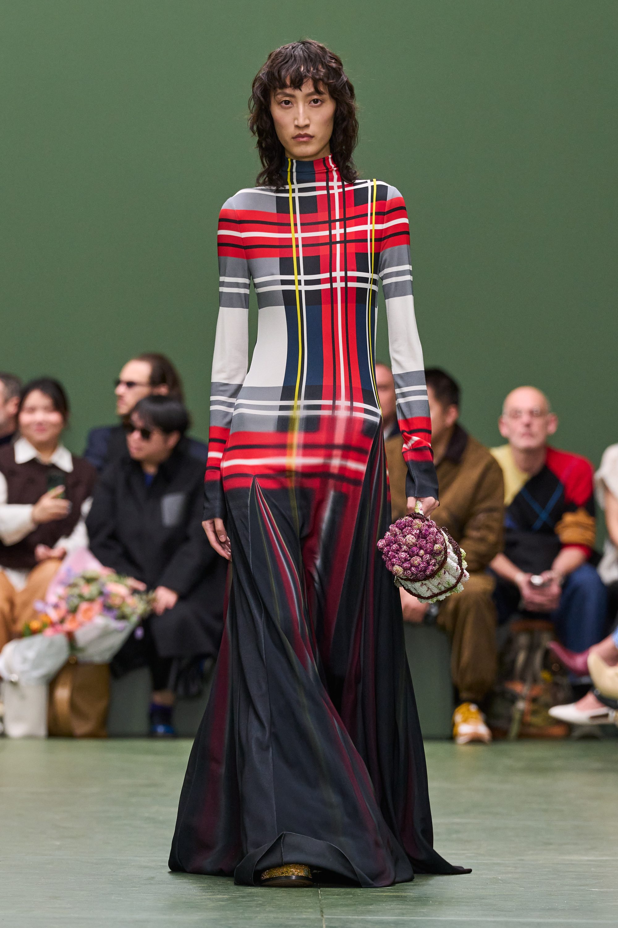 Loewe Fall 2024 Fashion Show Review | The Impression