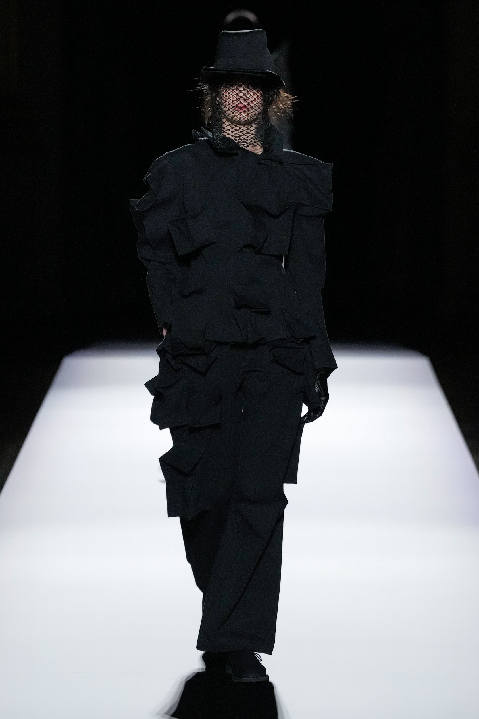 Yohji Yamamoto  Fall 2024 Fashion Show