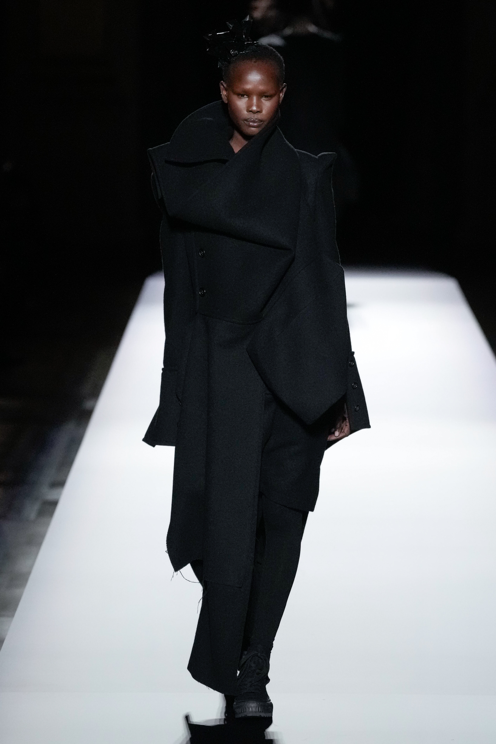 Yohji Yamamoto  Fall 2024 Fashion Show