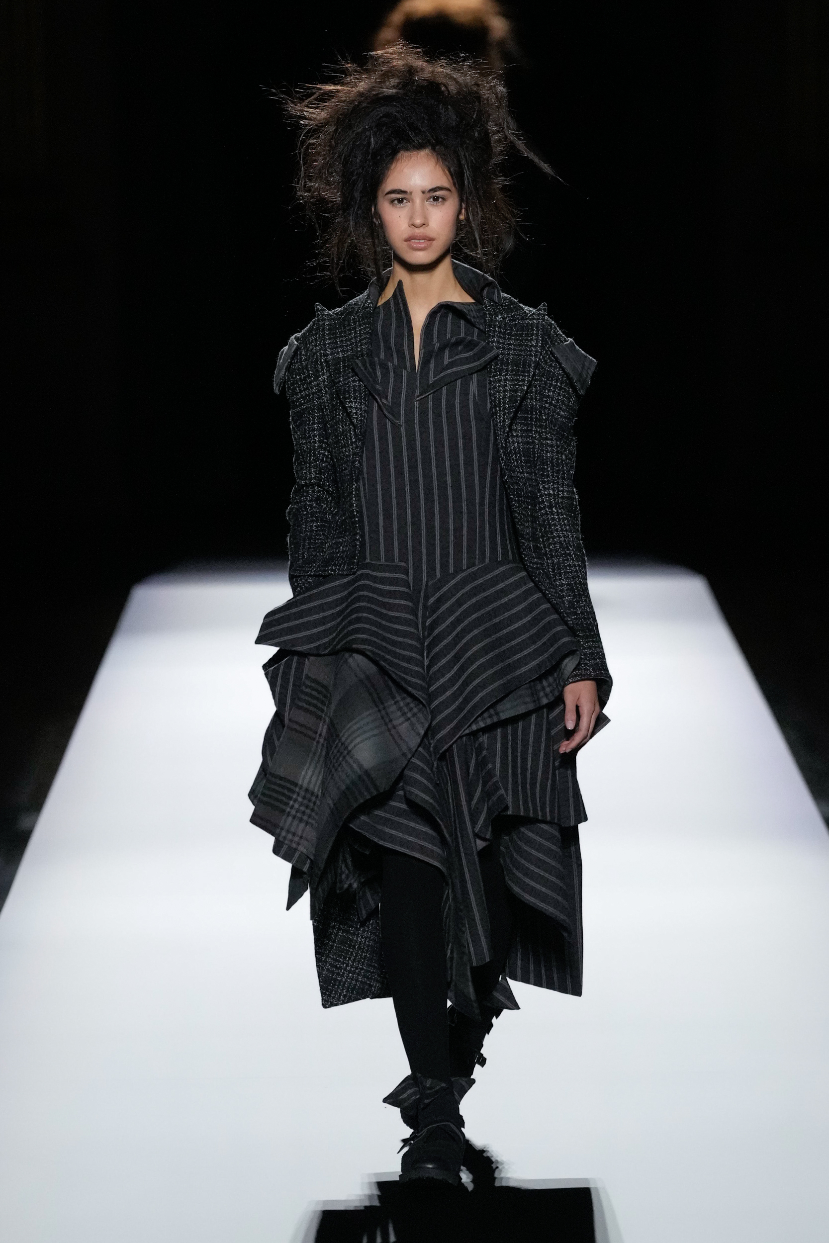 Yohji Yamamoto  Fall 2024 Fashion Show