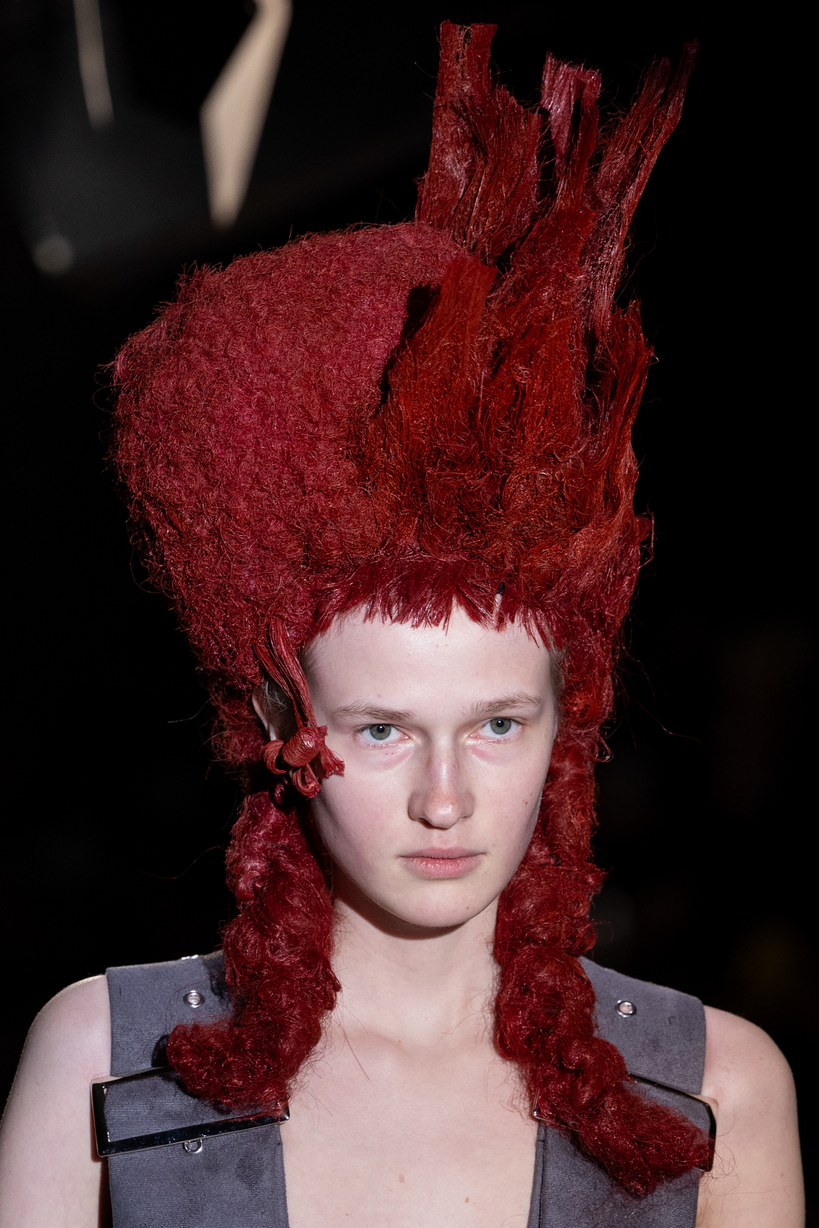 Comme Des GarÇons  Fall 2024 Fashion Show Details