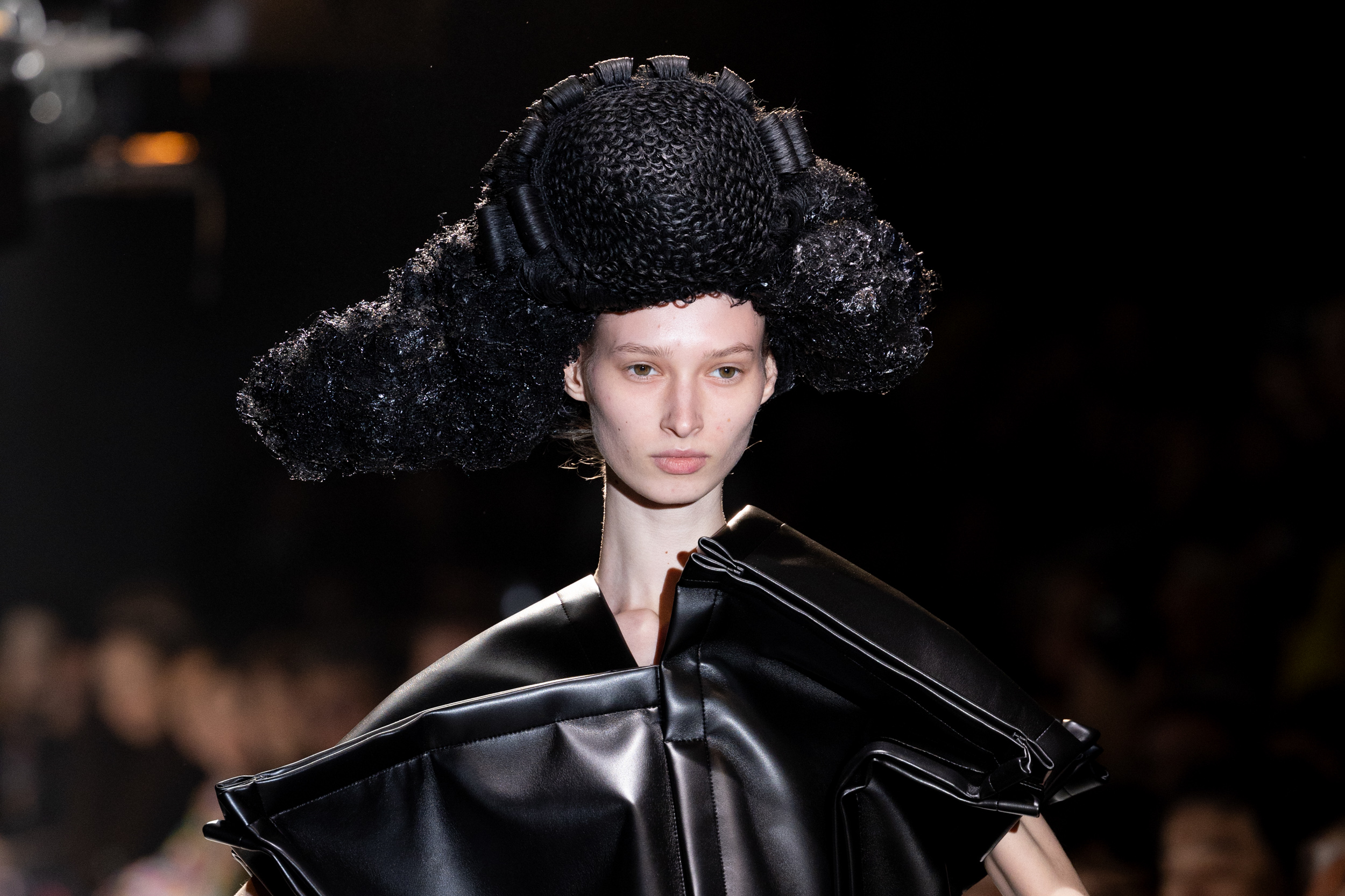 Comme Des GarÇons  Fall 2024 Fashion Show Details