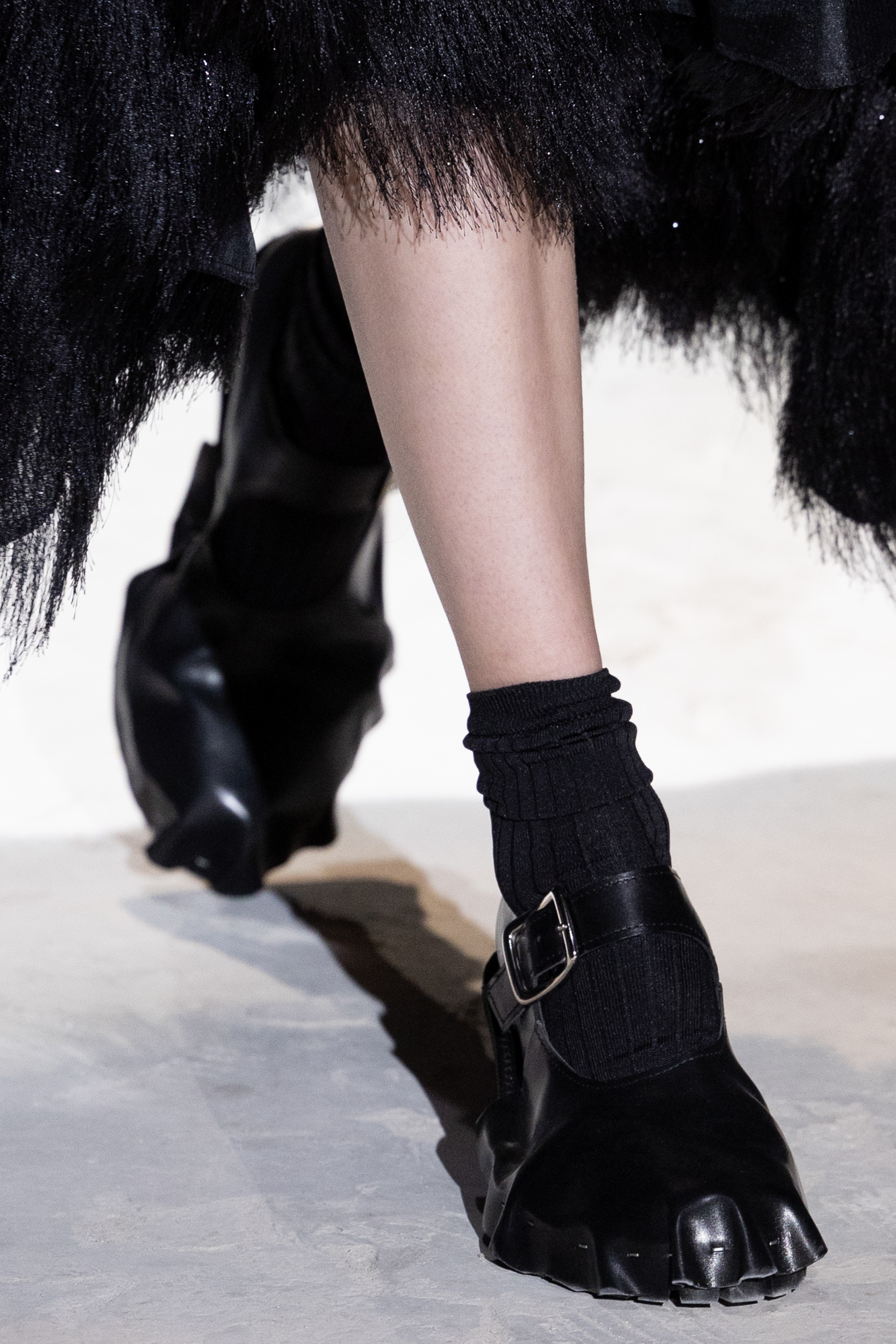 Comme Des GarÇons  Fall 2024 Fashion Show Details