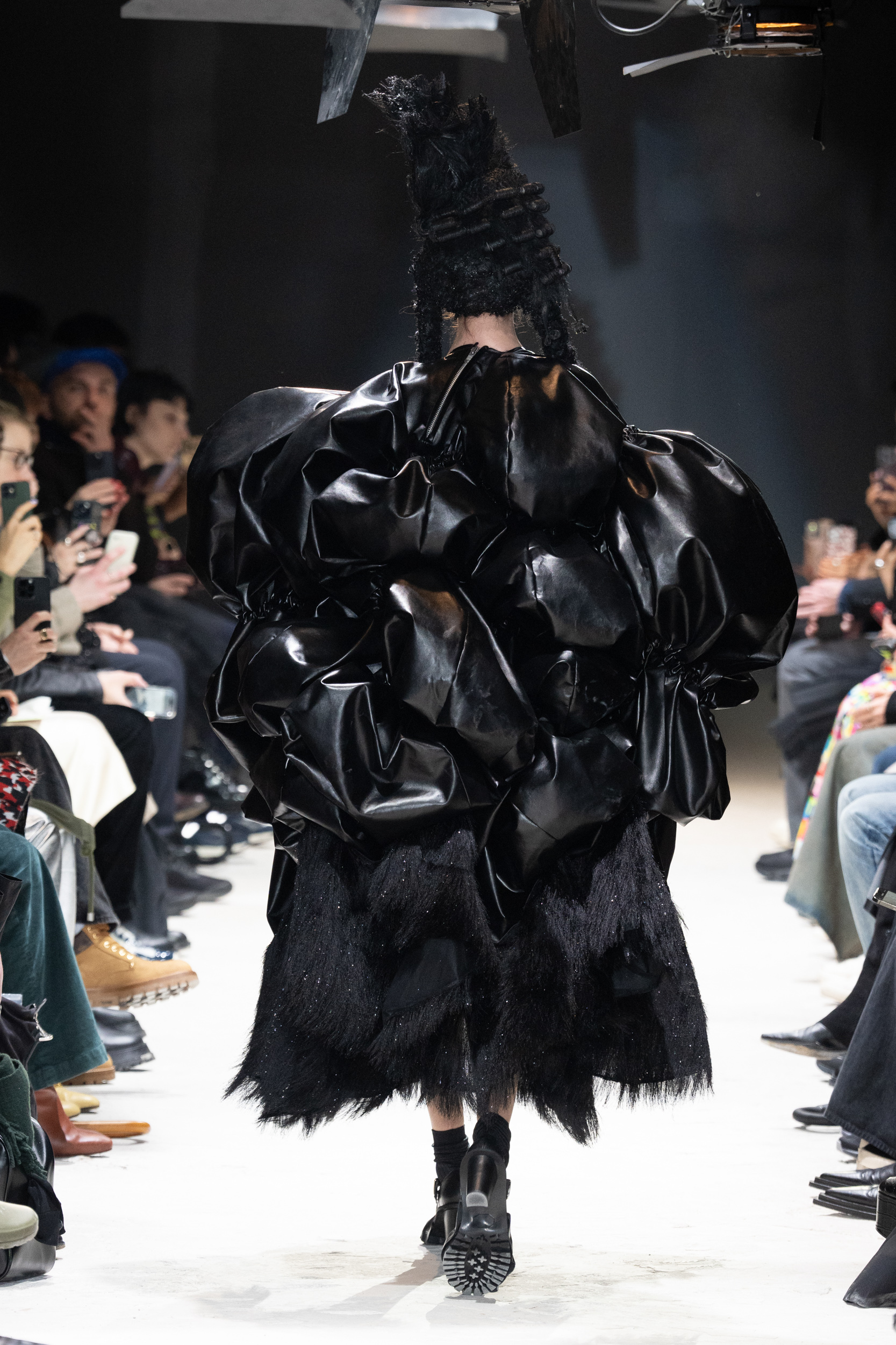 Comme Des GarÇons  Fall 2024 Fashion Show Details