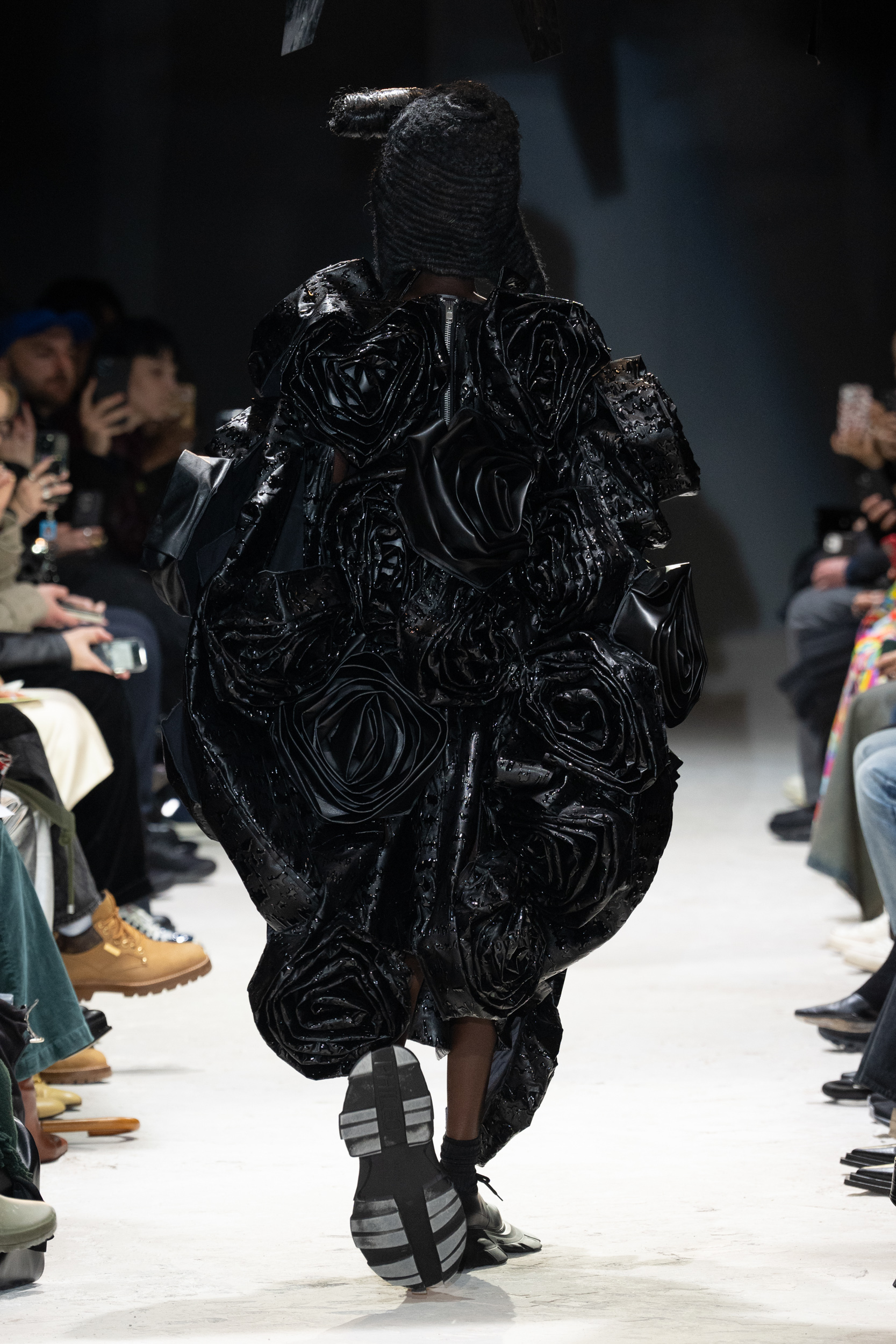 Comme Des GarÇons  Fall 2024 Fashion Show Details