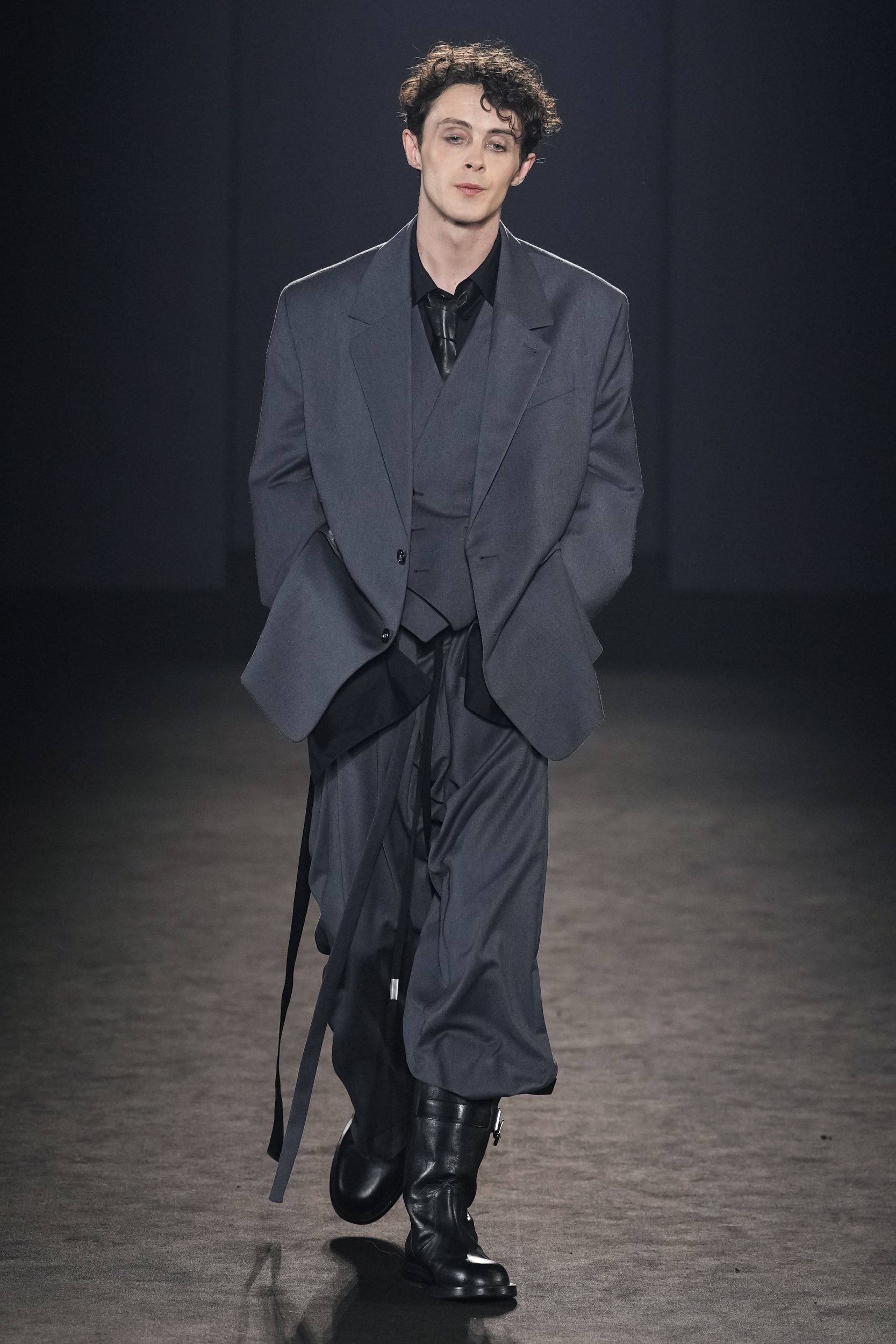 Ann Demeulemeester  Fall 2024 Fashion Show