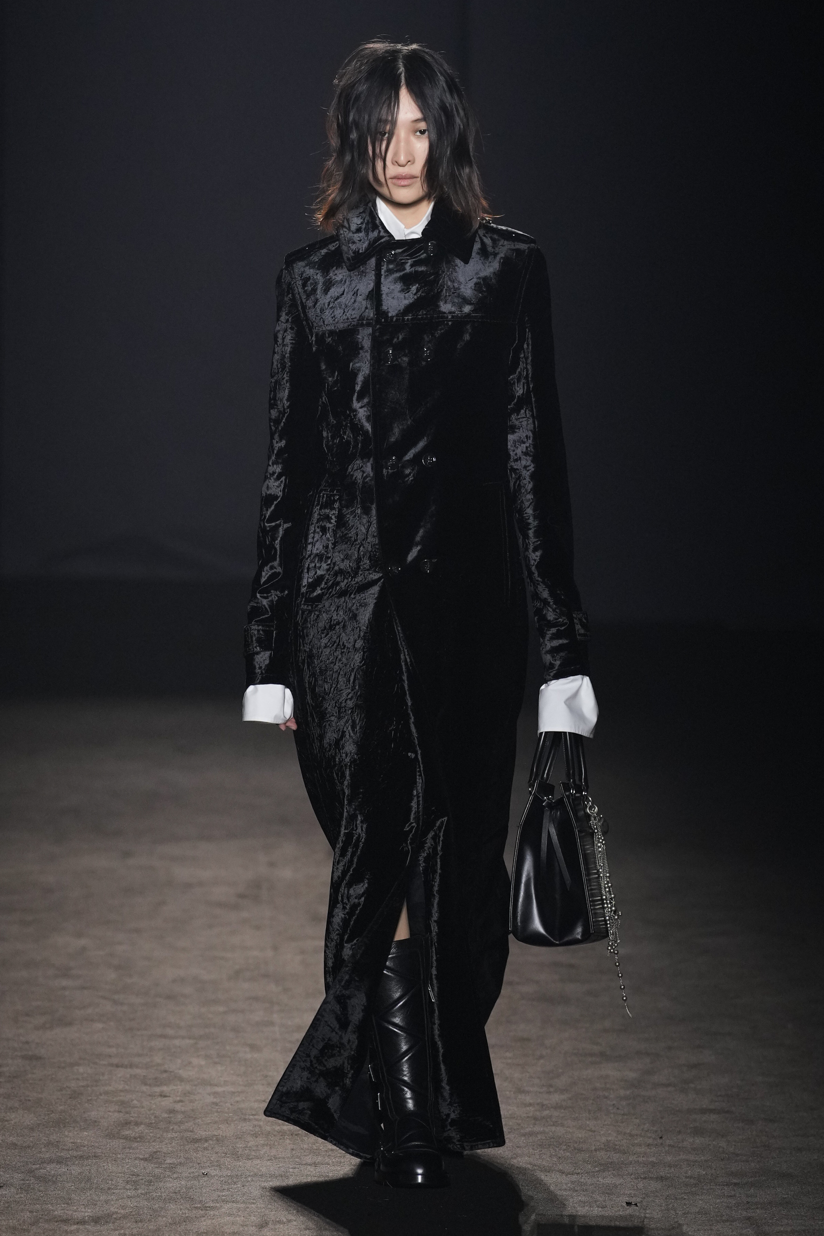 Ann Demeulemeester  Fall 2024 Fashion Show