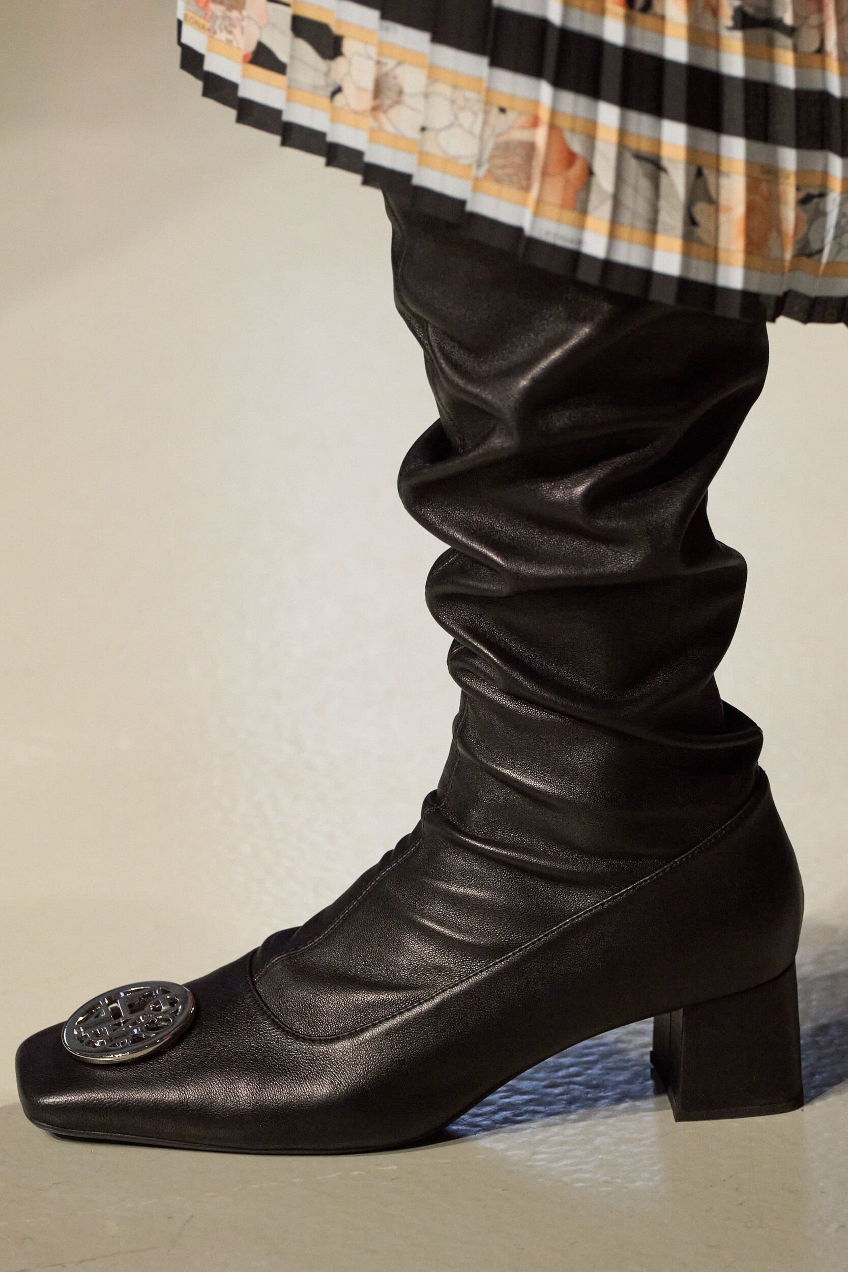 Leonard Paris  Fall 2024 Fashion Show Details