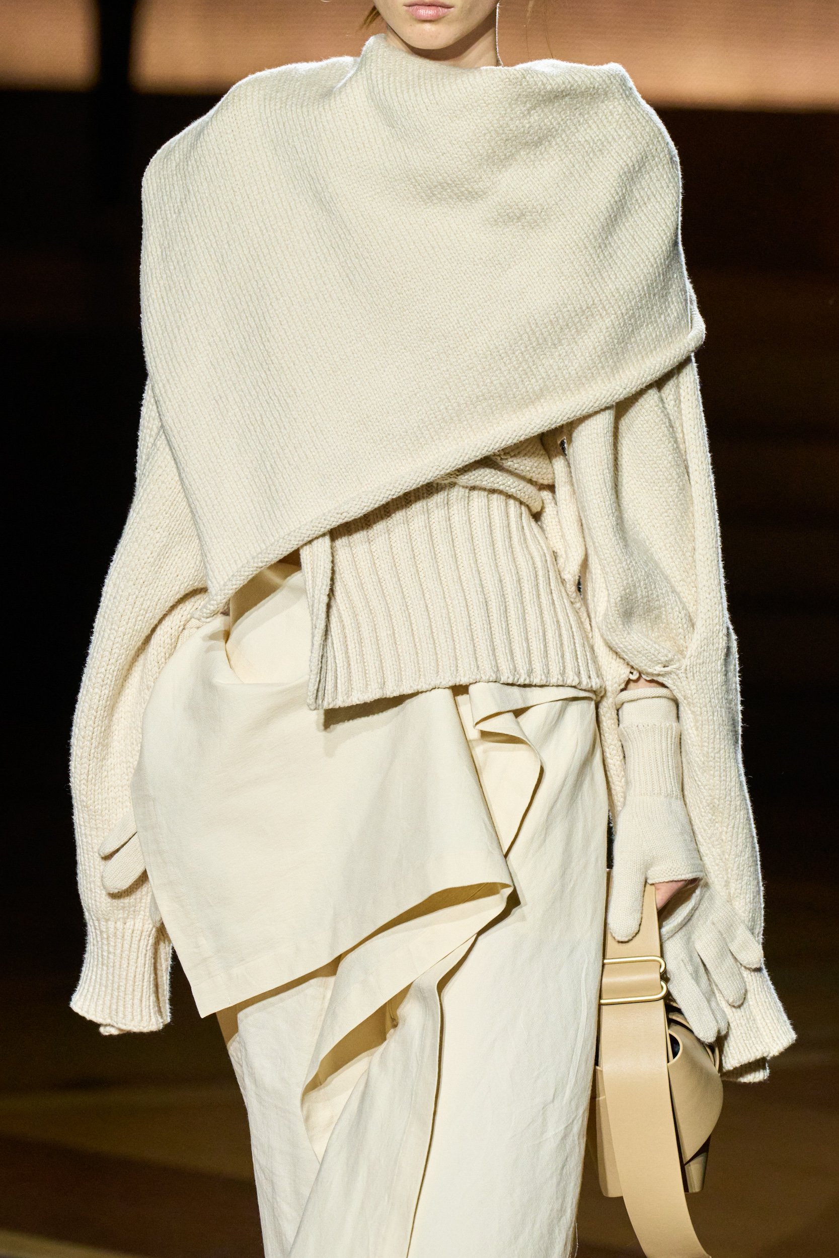 Issey Miyake  Fall 2024 Fashion Show Details