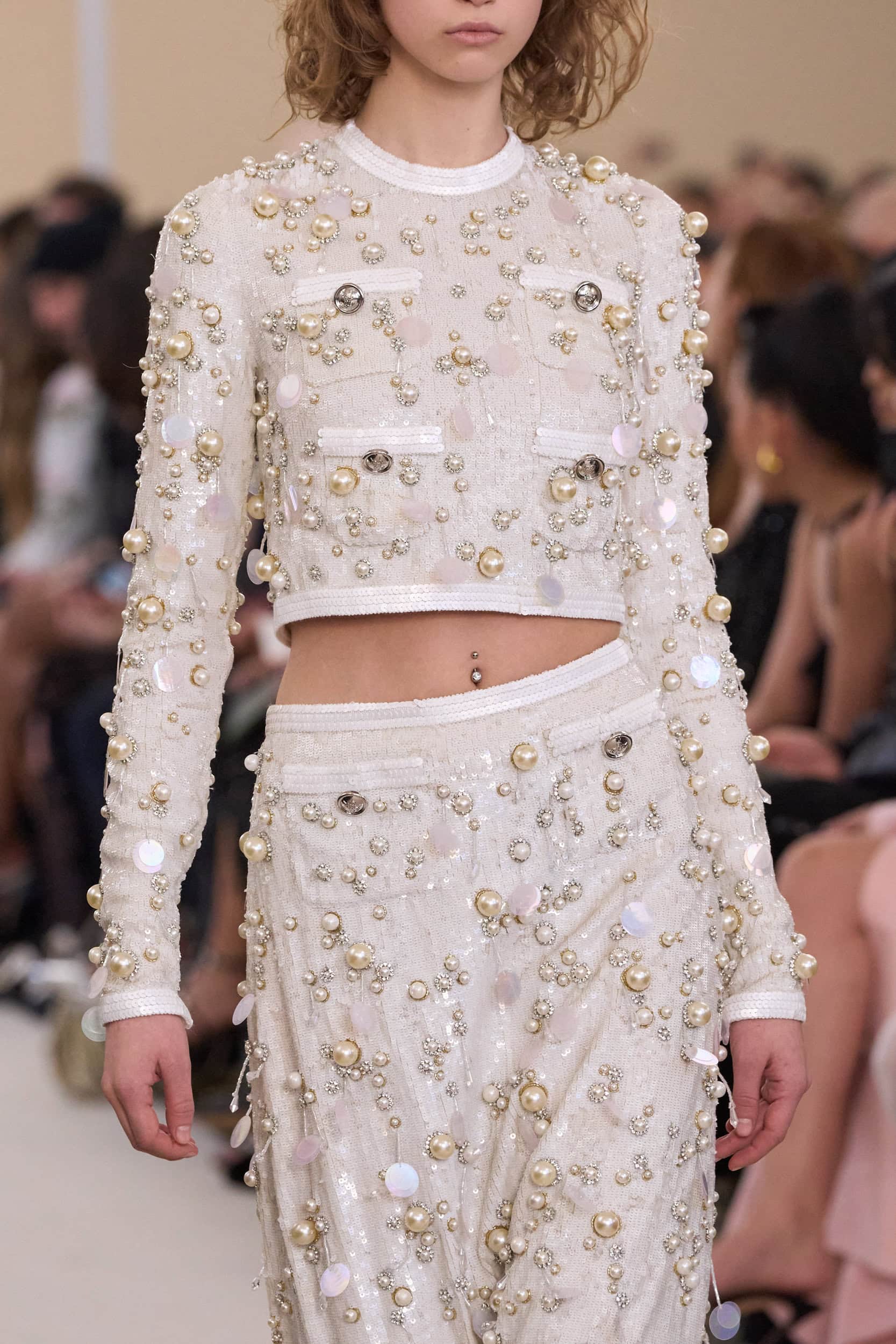 Giambattista Valli  Fall 2024 Fashion Show Details