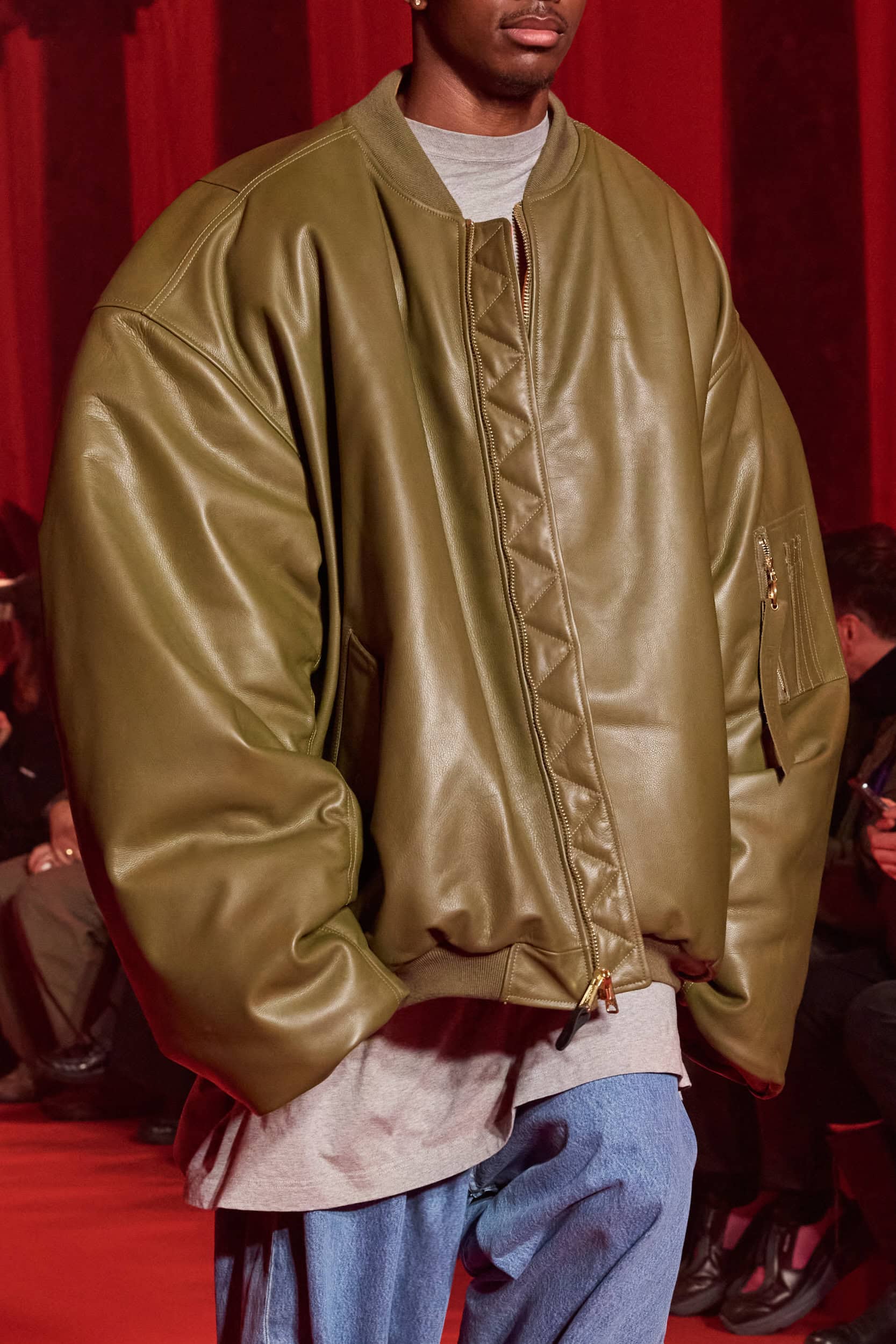 Vetements  Fall 2024 Fashion Show Details