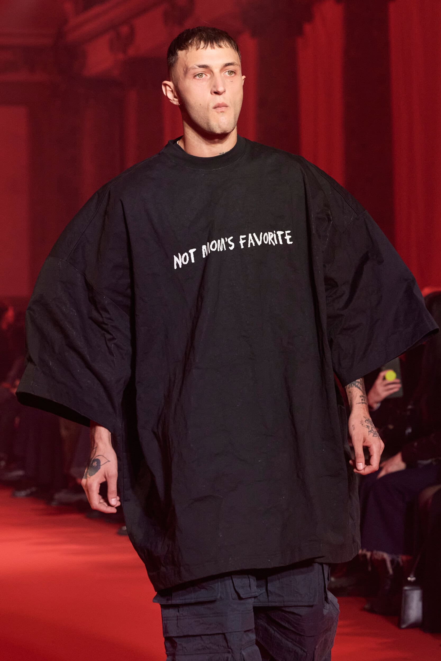 Vetements  Fall 2024 Fashion Show Details