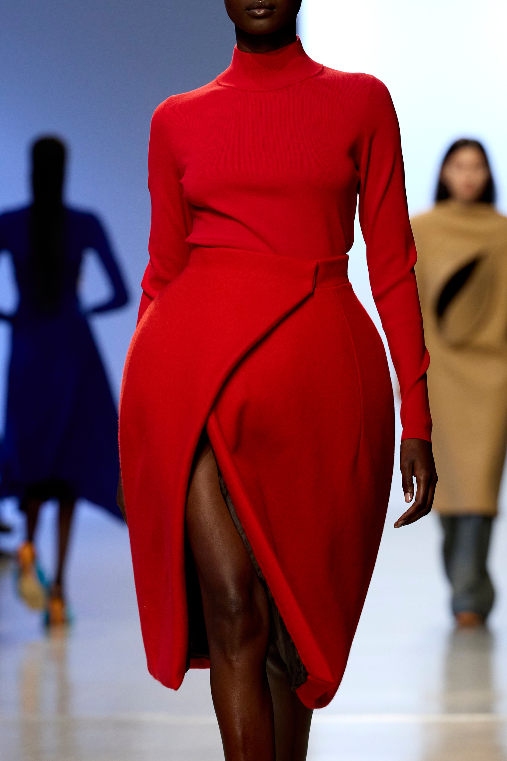 Zomer  Fall 2024 Fashion Show Details