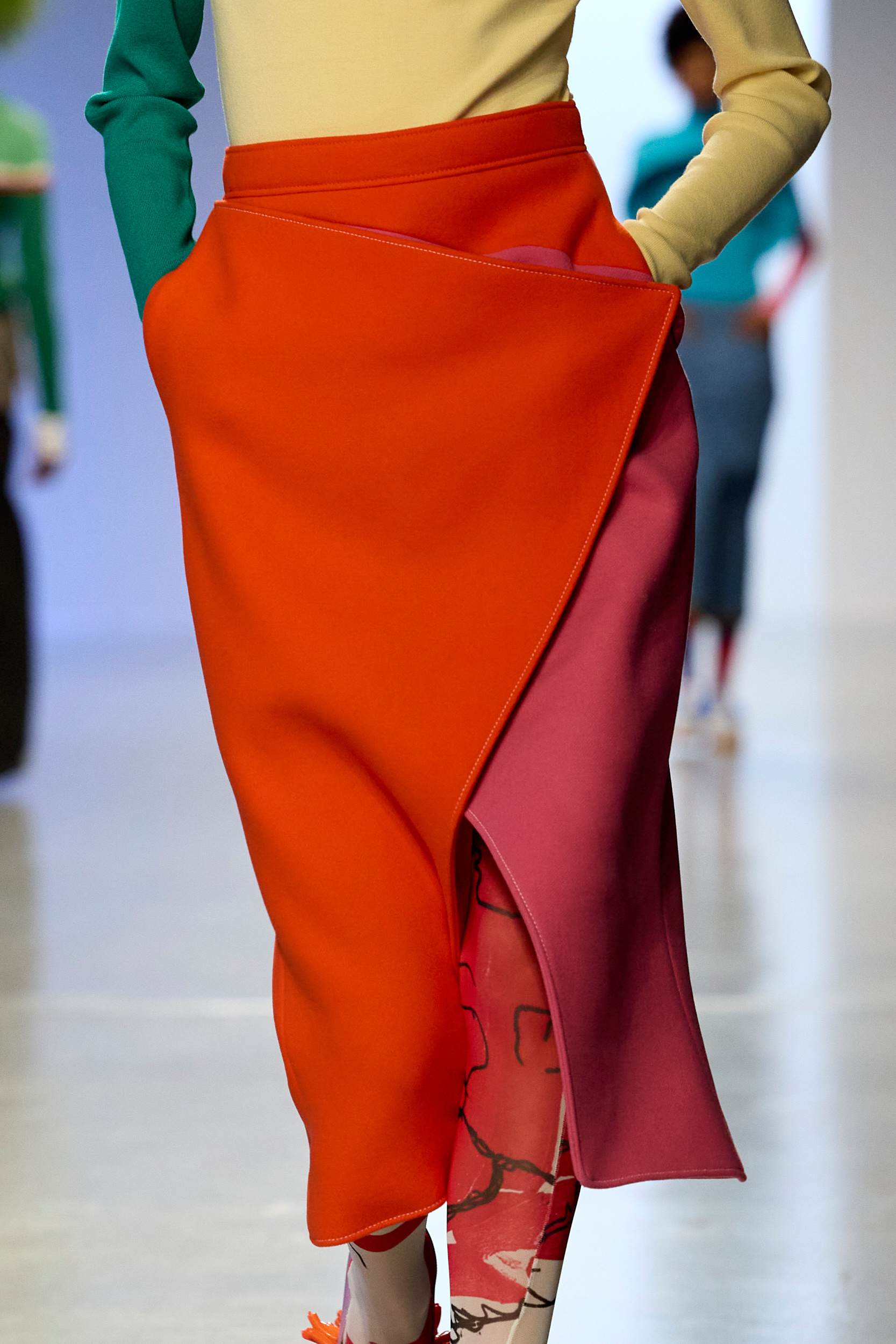 Zomer  Fall 2024 Fashion Show Details