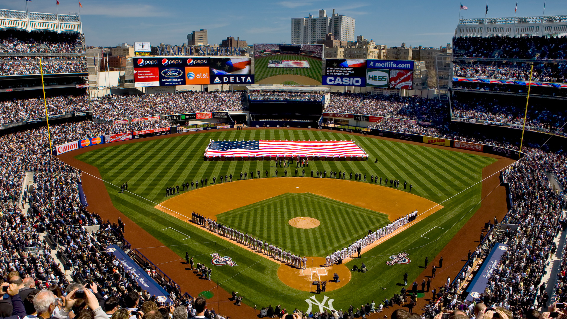 DKNY Announces Yankees Partnership