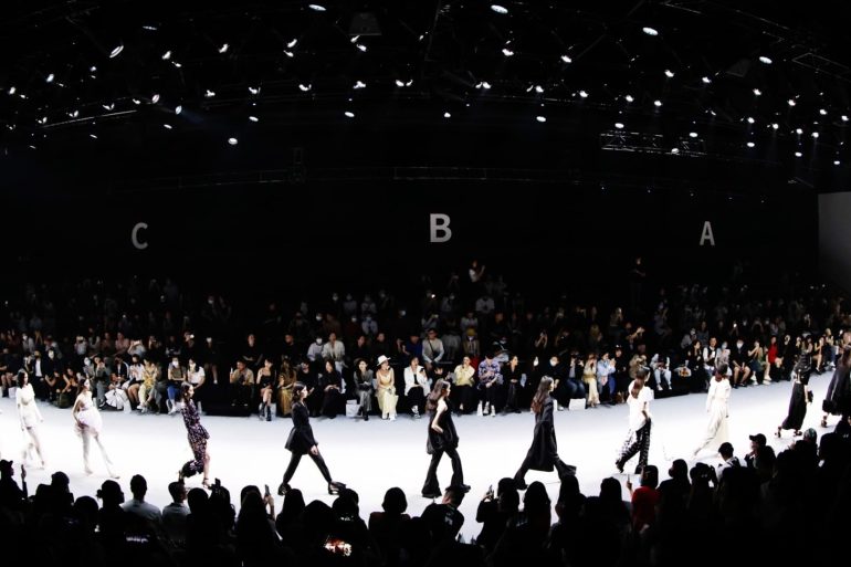 H&M Partners with Shanghai Fashion Week