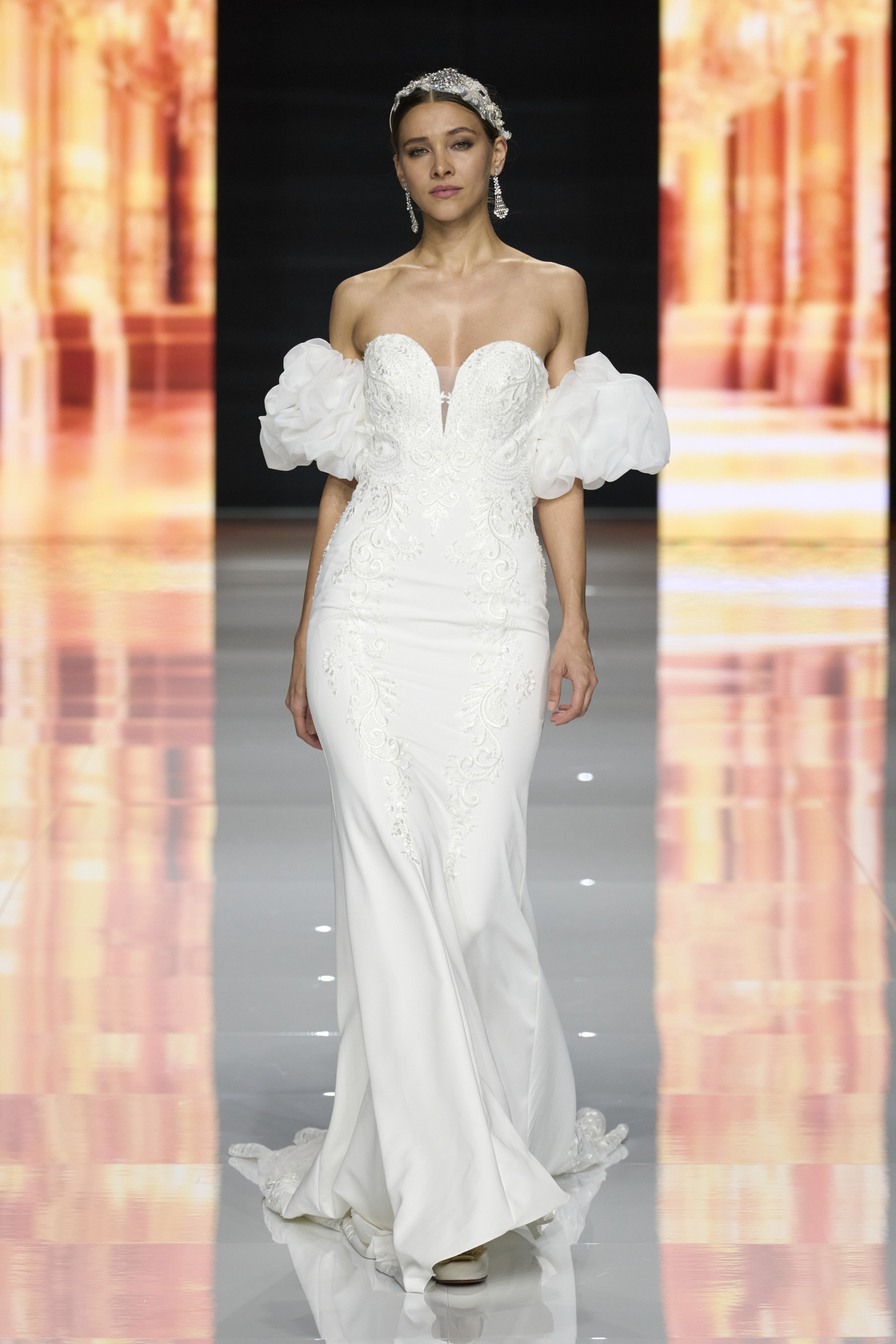 Spain Fashion  Bridal 2025 Fashion Show 