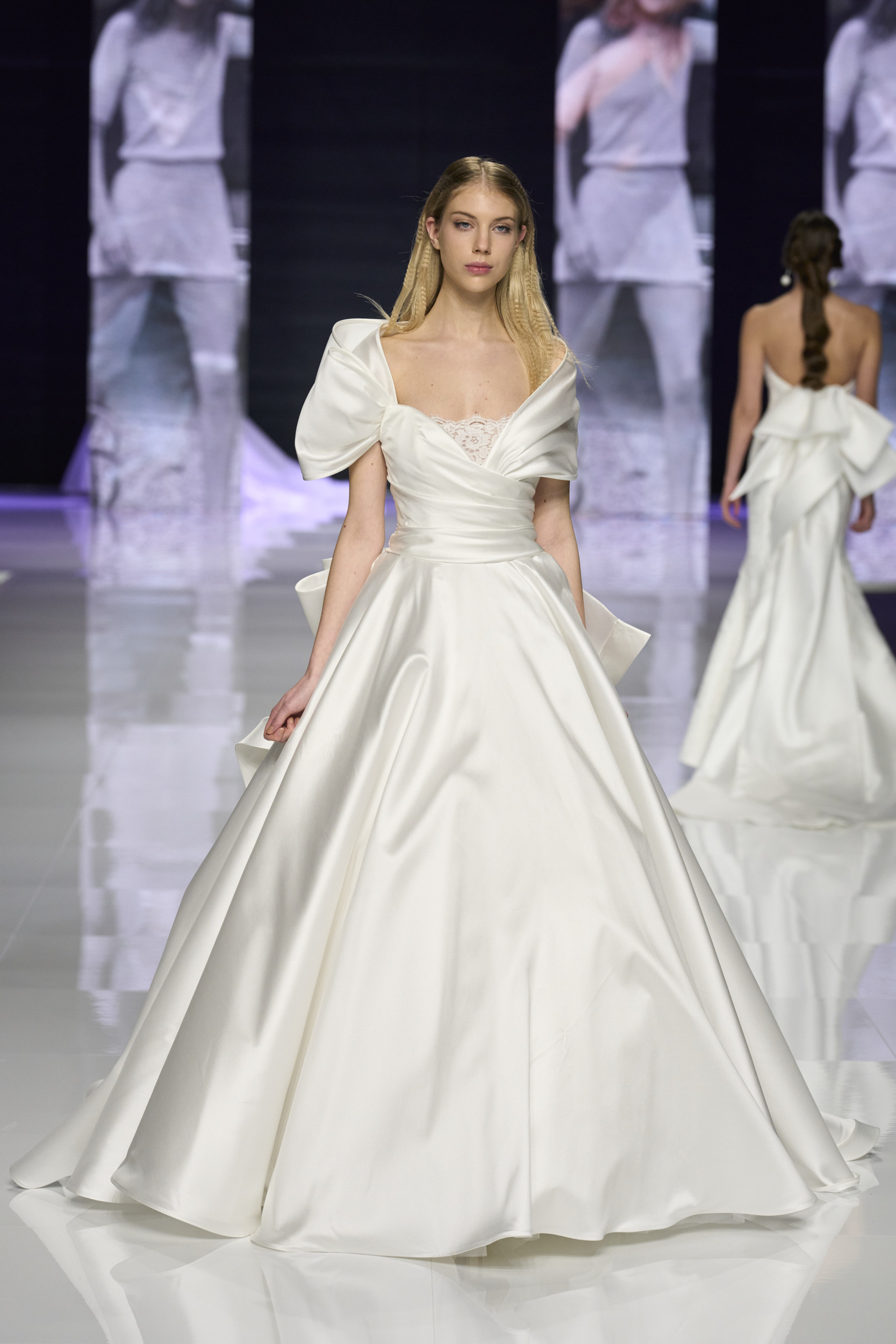 Elisabetta Polignano  Bridal 2025 Fashion Show 