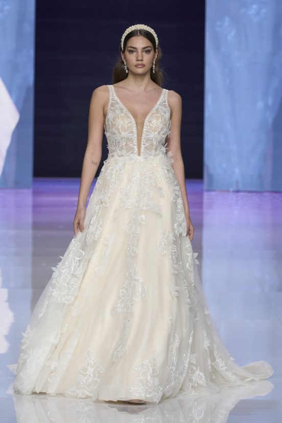 Global Bridal House  Bridal 2025 Fashion Show