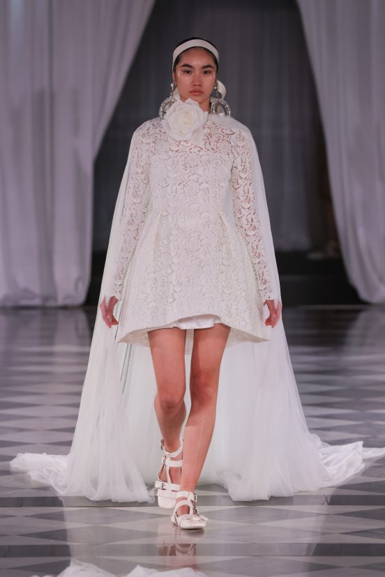 Giambattista Valli  Bridal 2025 Fashion Show