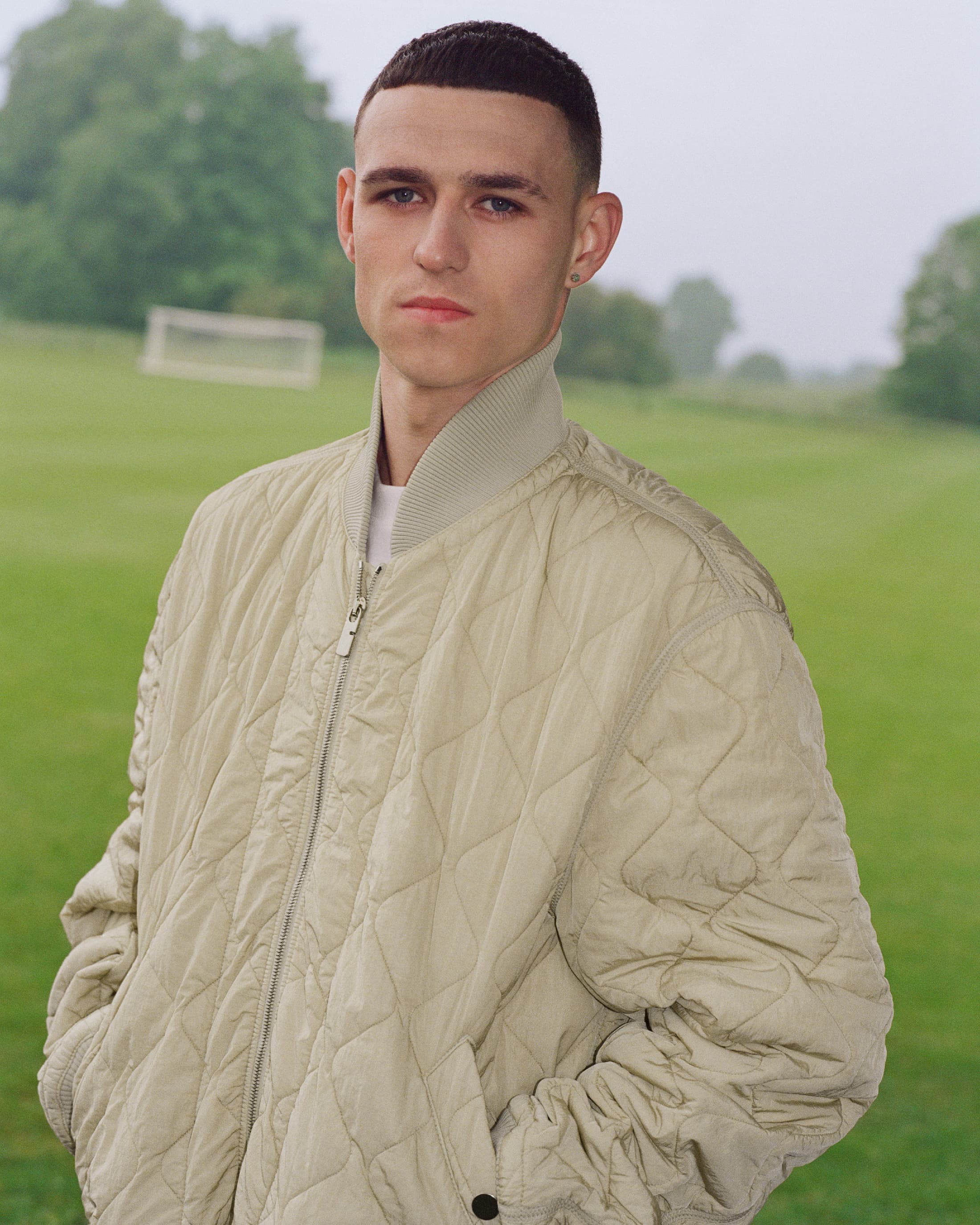 Burbewrry releases a Series of Football thmed portraits featuring Phil Foden and Eberechi Eze