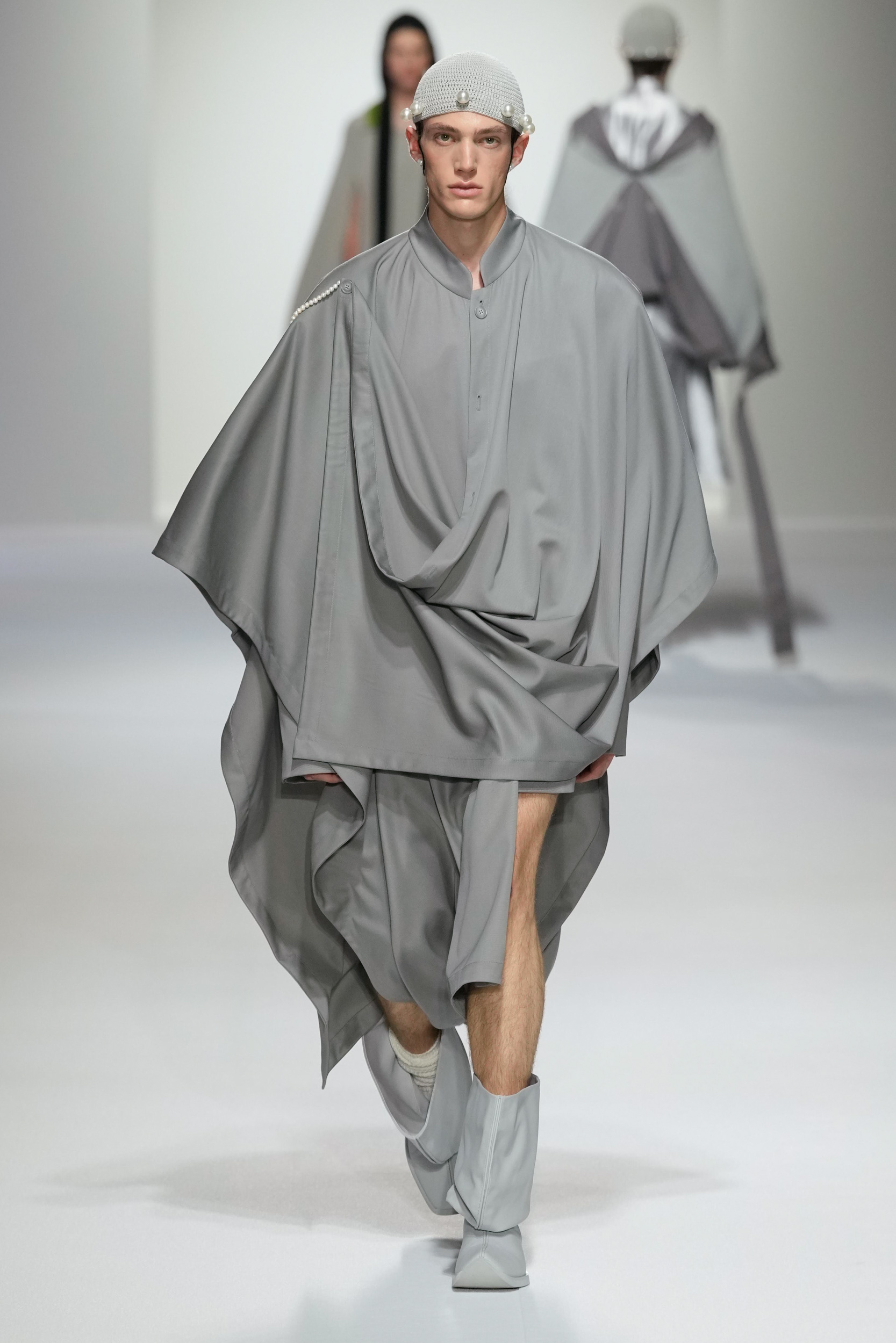 Sean Suen  Spring 2025 Men's Fashion Show