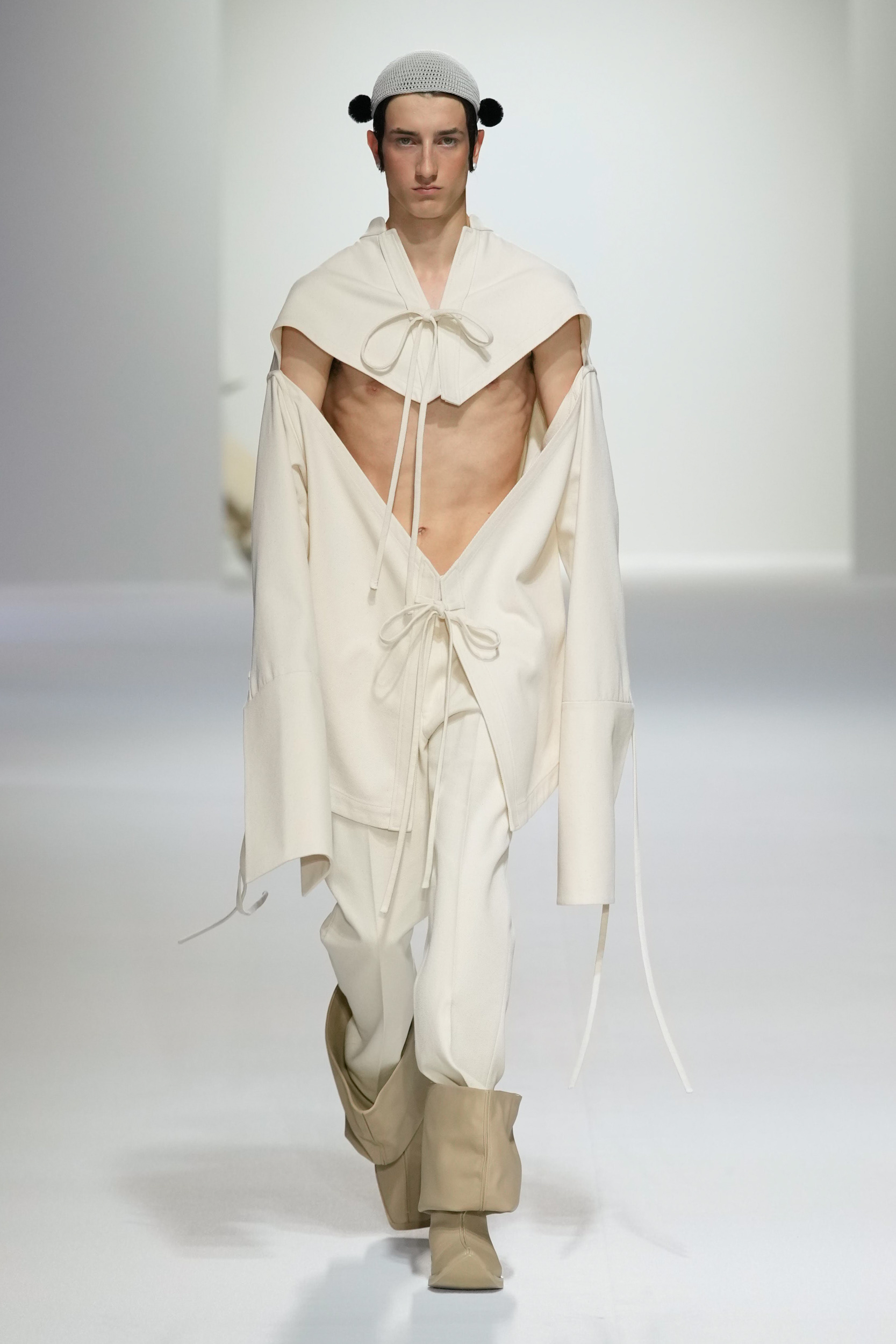 Sean Suen  Spring 2025 Men's Fashion Show