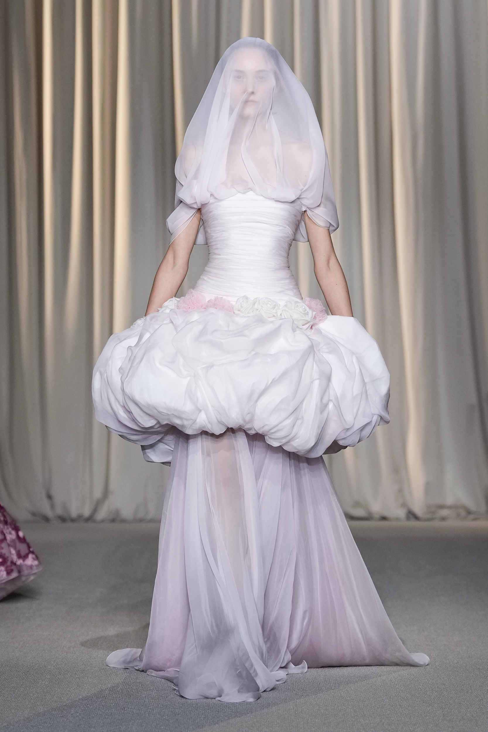 Giambattista Valli Fall 2024 Couture Fashion Show