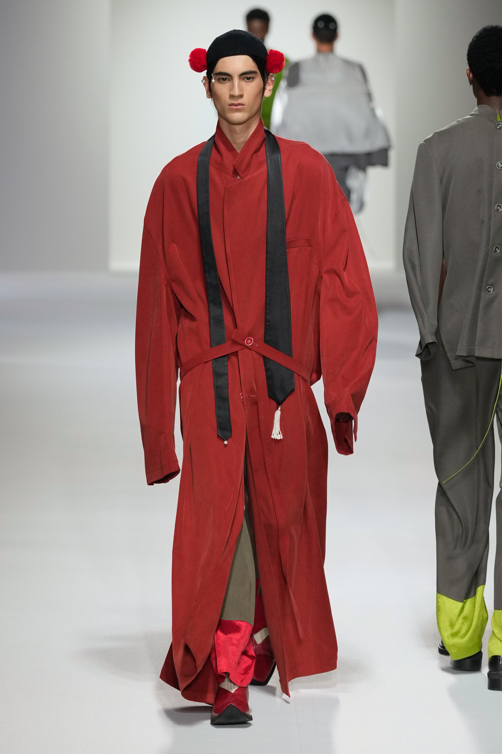 Sean Suen  Spring 2025 Men's Fashion Show