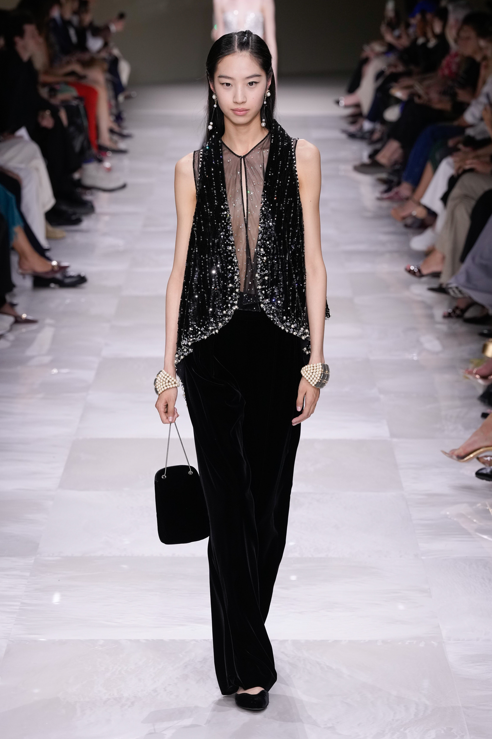 Giorgio Armani Prive Fall 2024 Couture Fashion Show