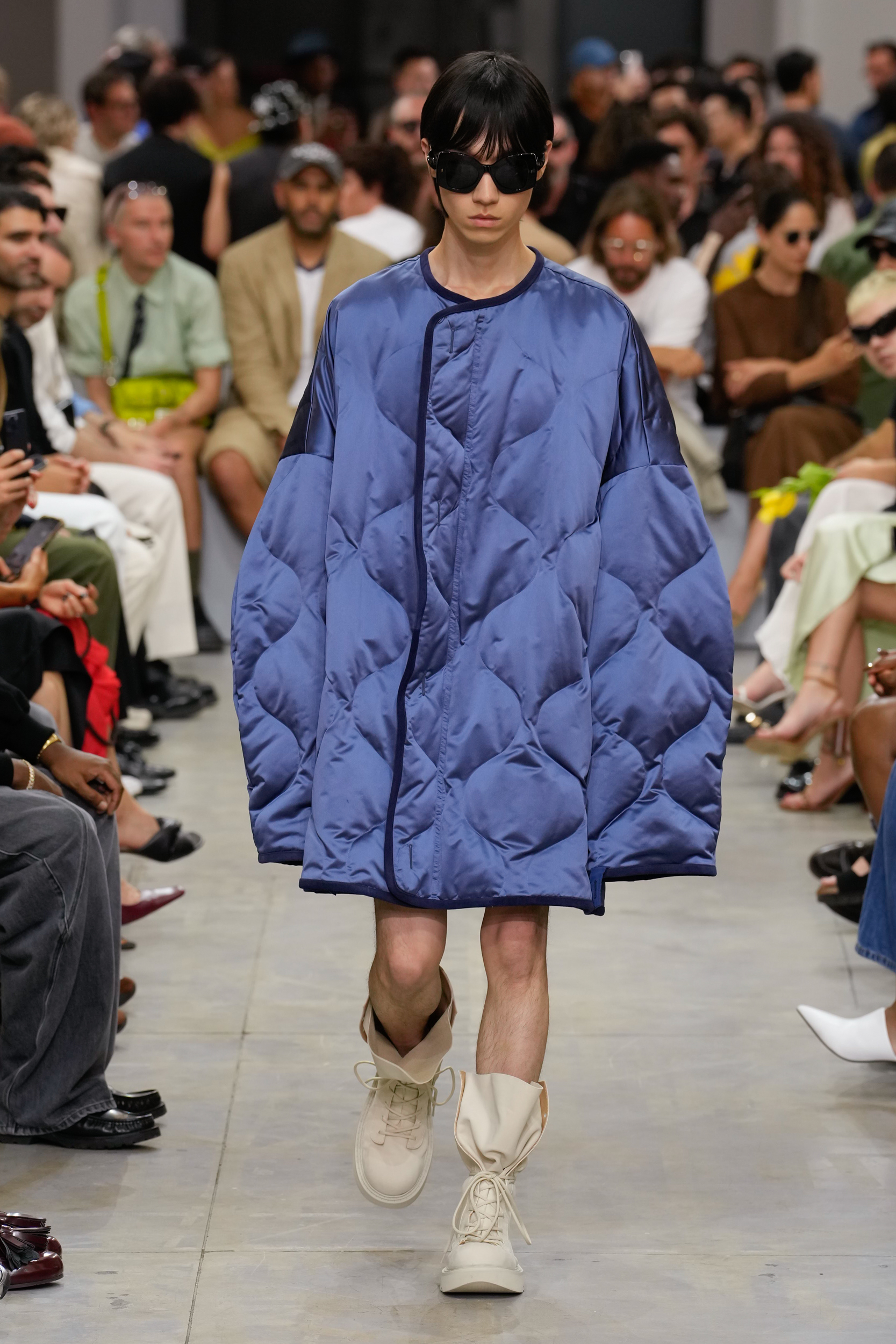 Jw Anderson  Spring 2025 Men's Fashion Show