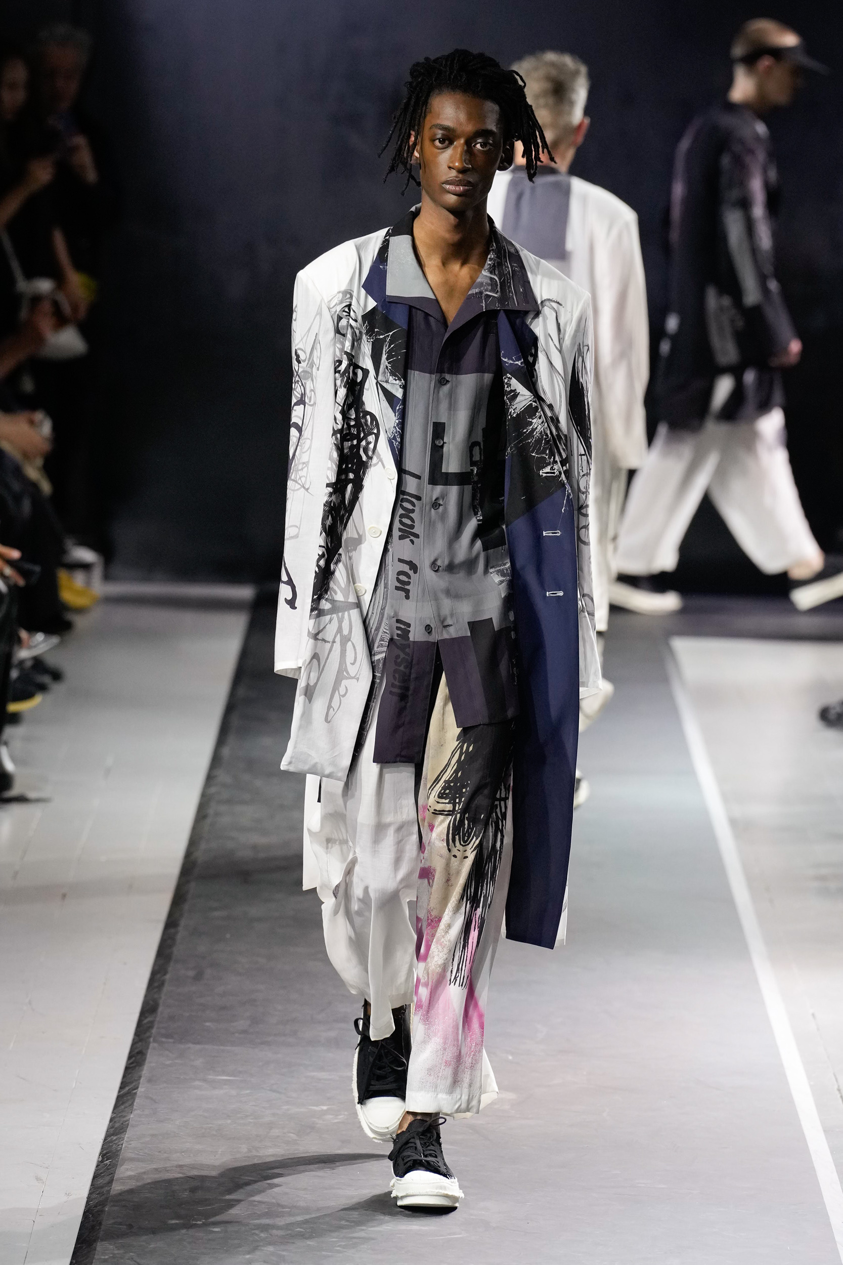 Yohji Yamamoto  Spring 2025 Men's Fashion Show